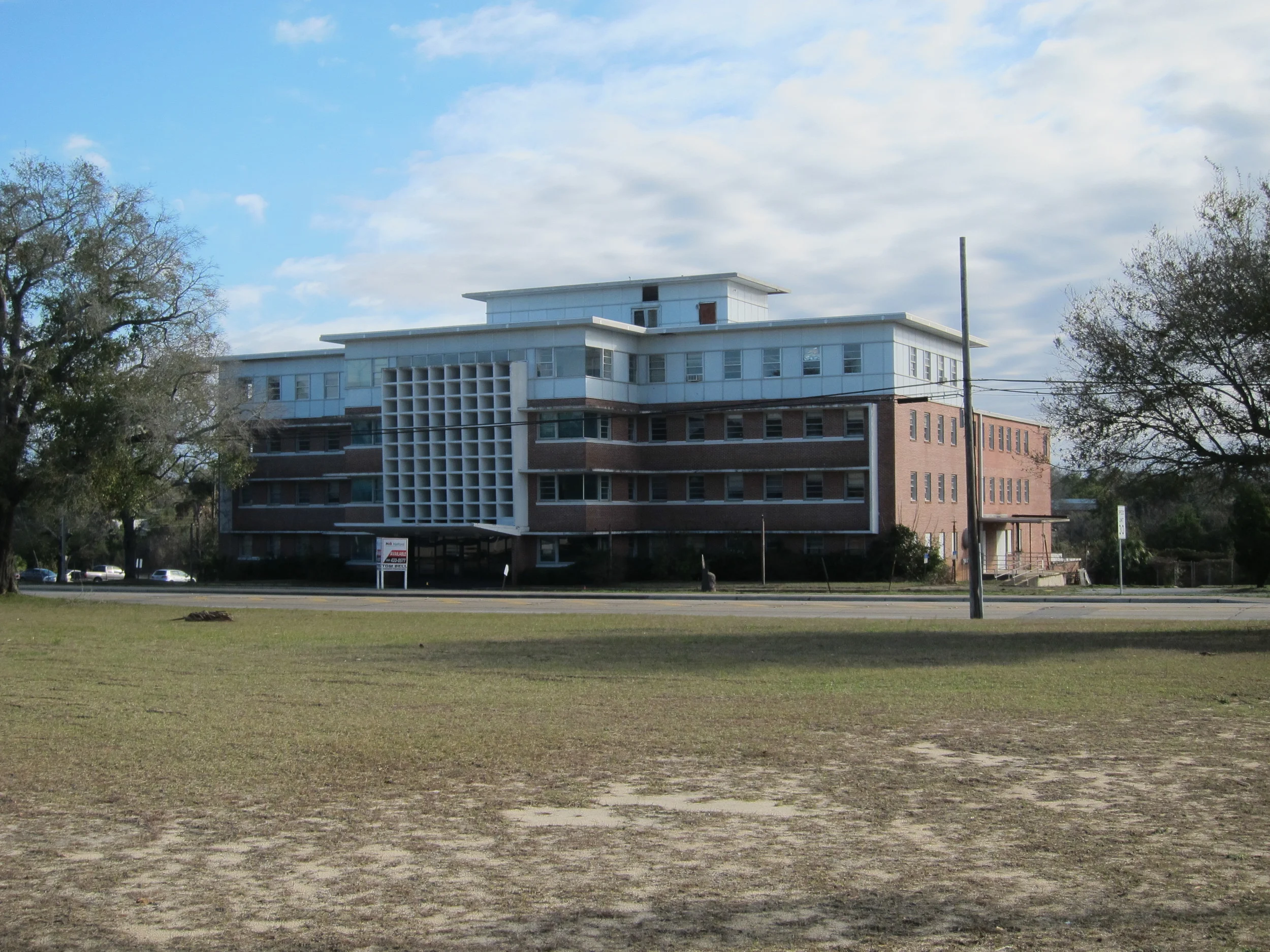 The former site of the Medical Center Clinic has been vacant since the roof caved in following Hurricane Ivan in 2004.