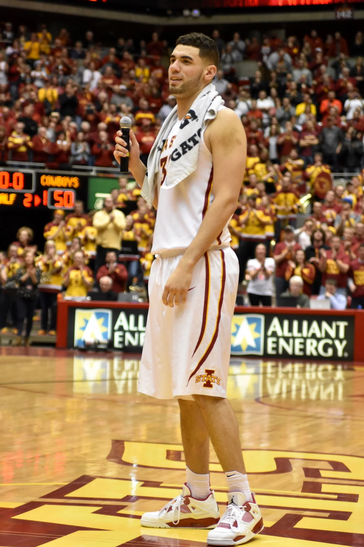 Georges Niang speaks to the crowd at Hilton Coliseum after his final home game. Photo by: Lani Tons/Iowa State Daily.