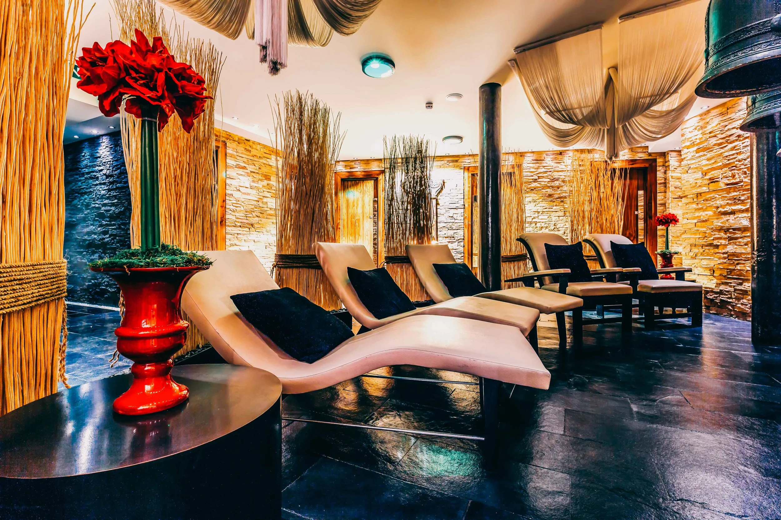 London Thai Spa x Sug Sean-5.jpg