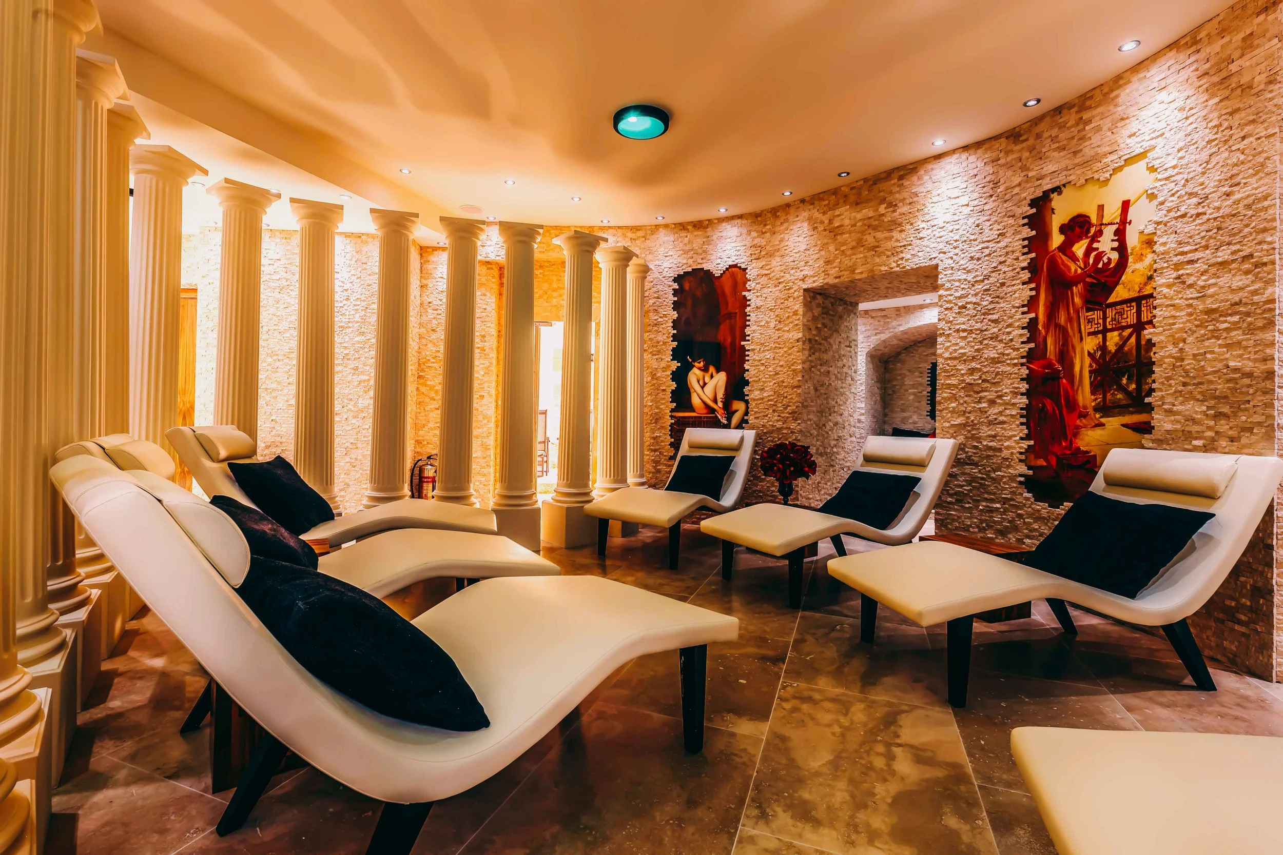 London Thai Spa x Sug Sean-4.jpg