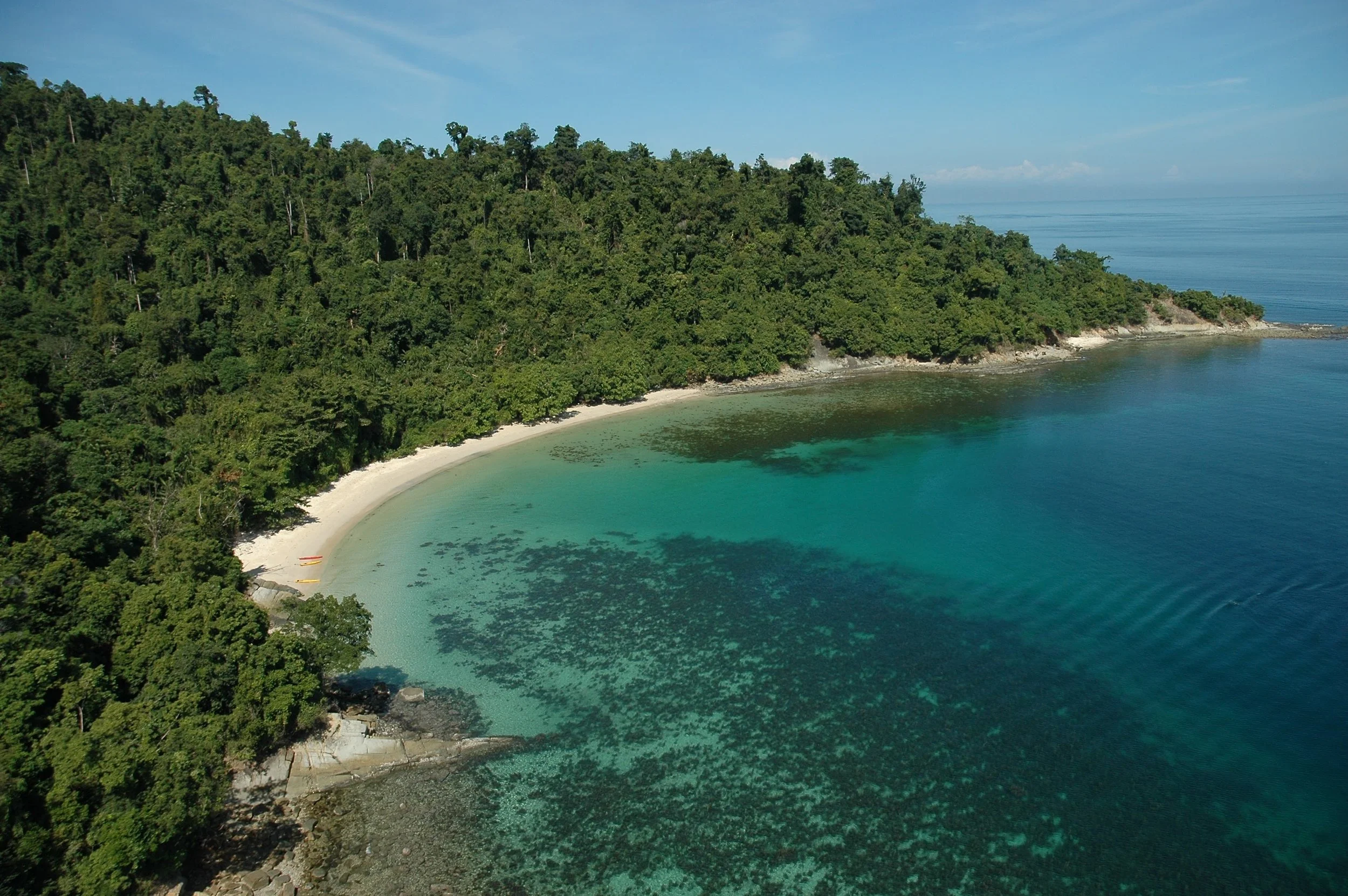 Pulau Gaya aerial.jpg