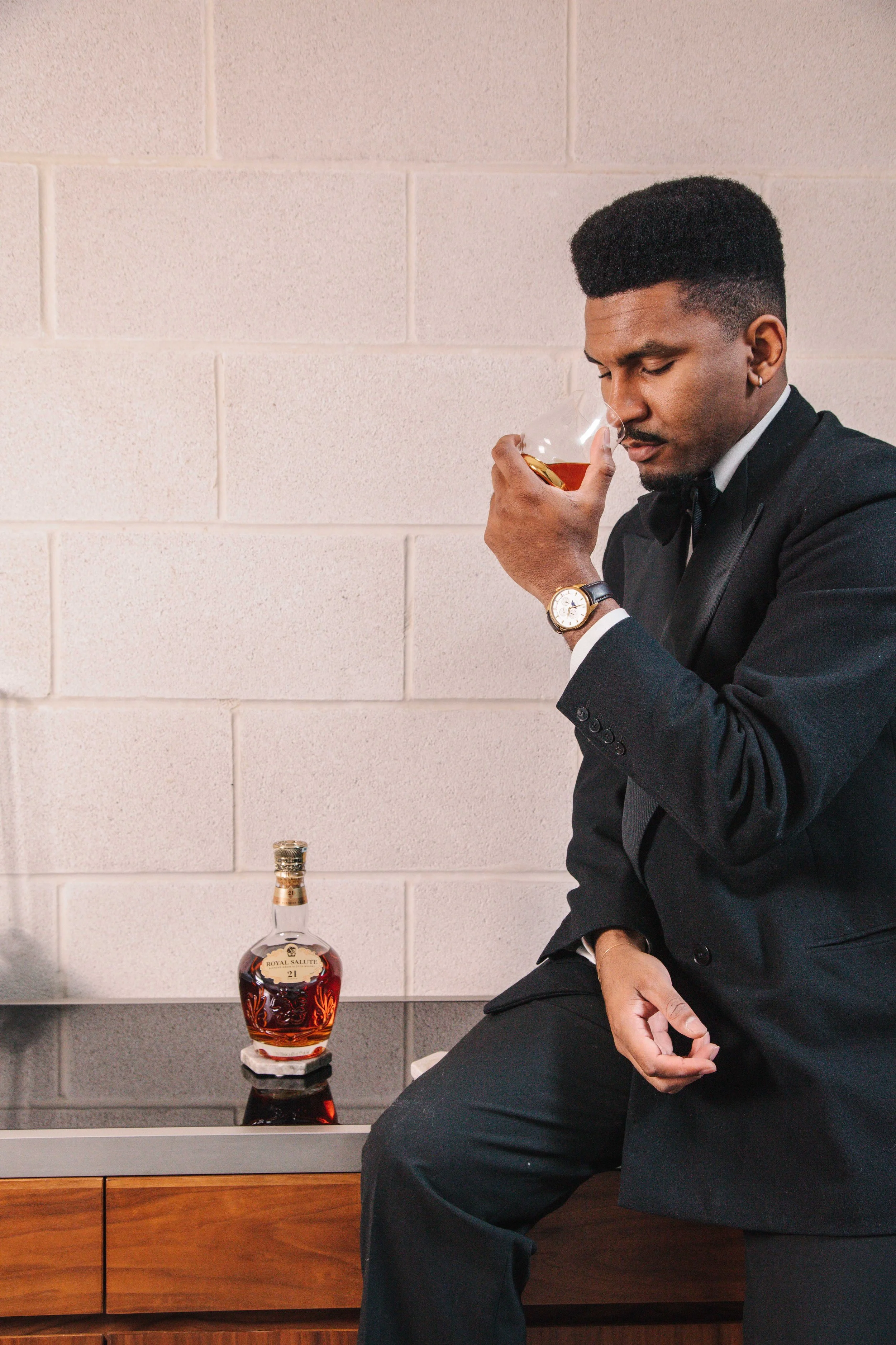 Royal Salute 21-Year-Old Blended Grain Scotch Whisky: A Journey Through Flavour, Heritage, and Craftsmanship