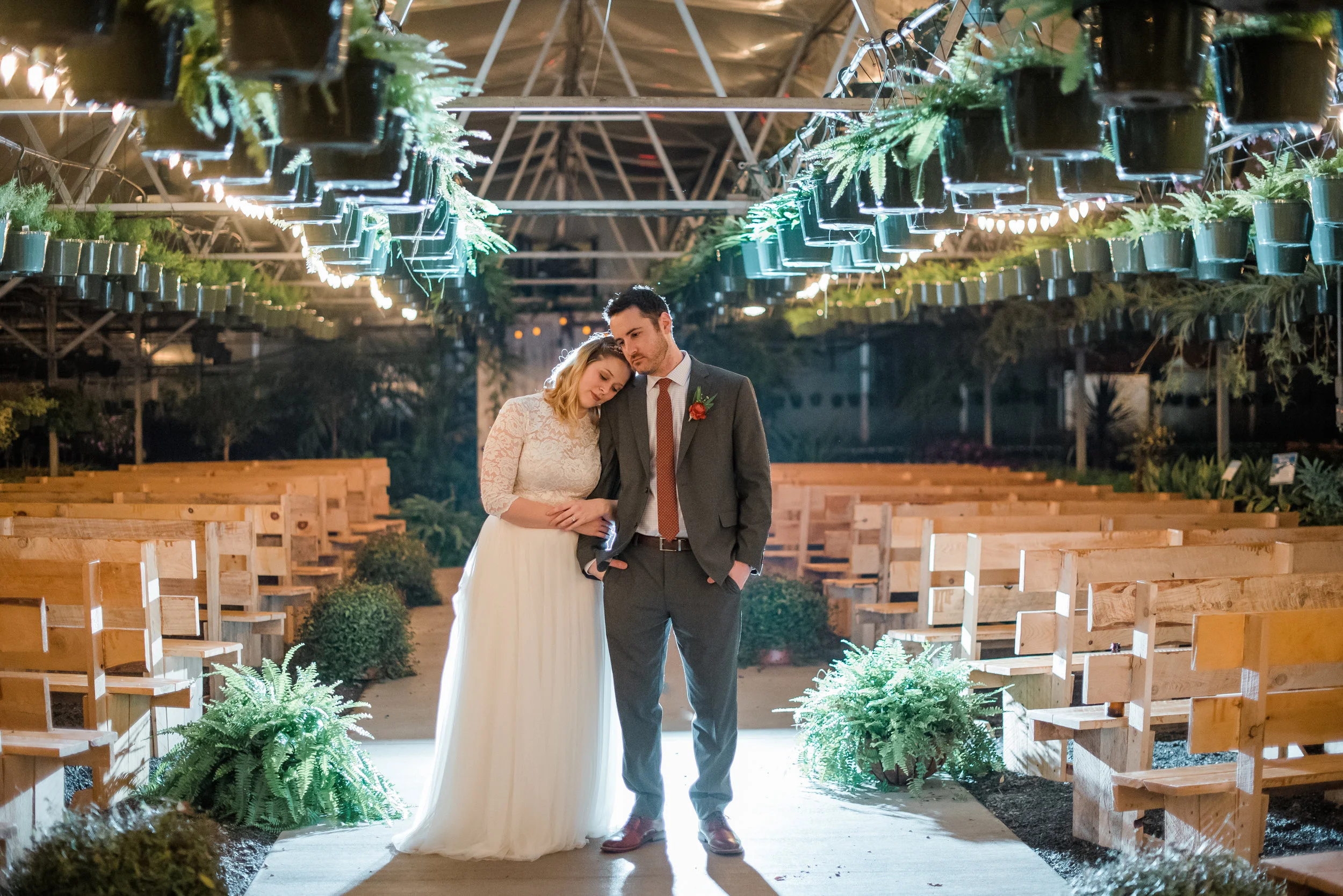 quality-gardens-valencia-wedding-night.jpg