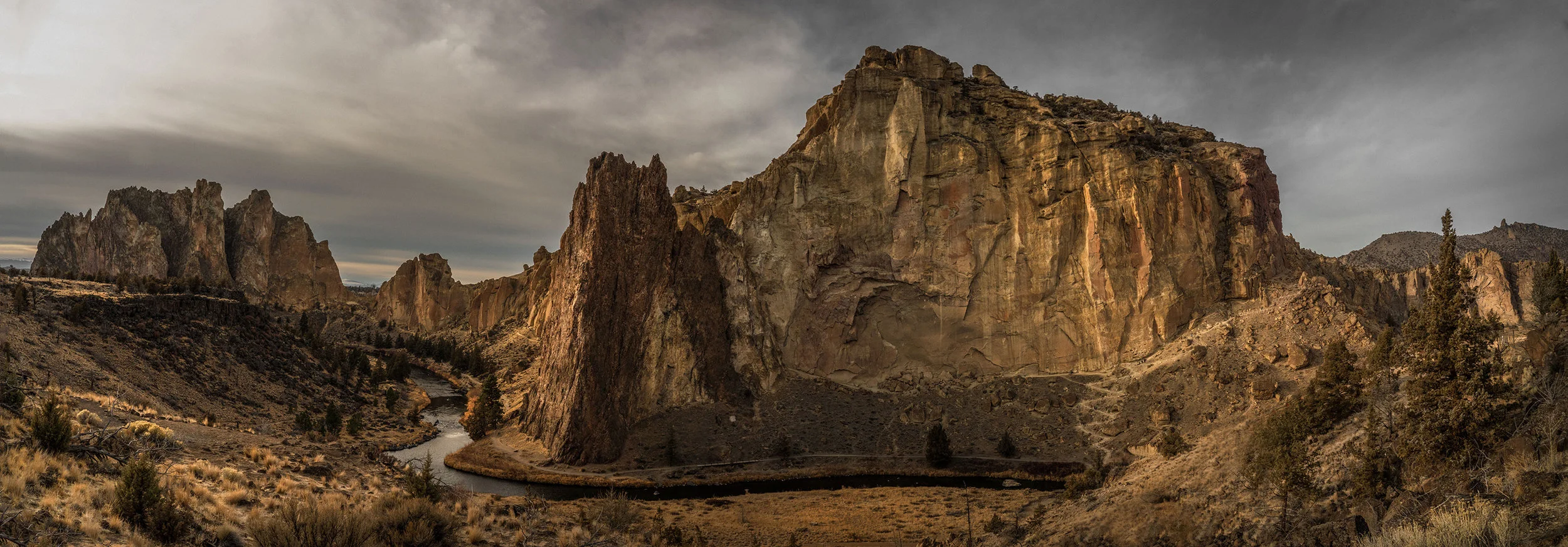 SmithRock_Pano.jpg