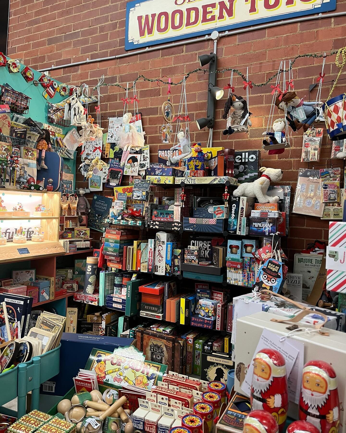 Come and experience the magic of Christmas at The Vintage Toy Box, located within Dirty Janes Canberra. Our toy store is filled with wonder and delight, making it the perfect place to find unique gifts for your loved ones. With over 90 other speciali