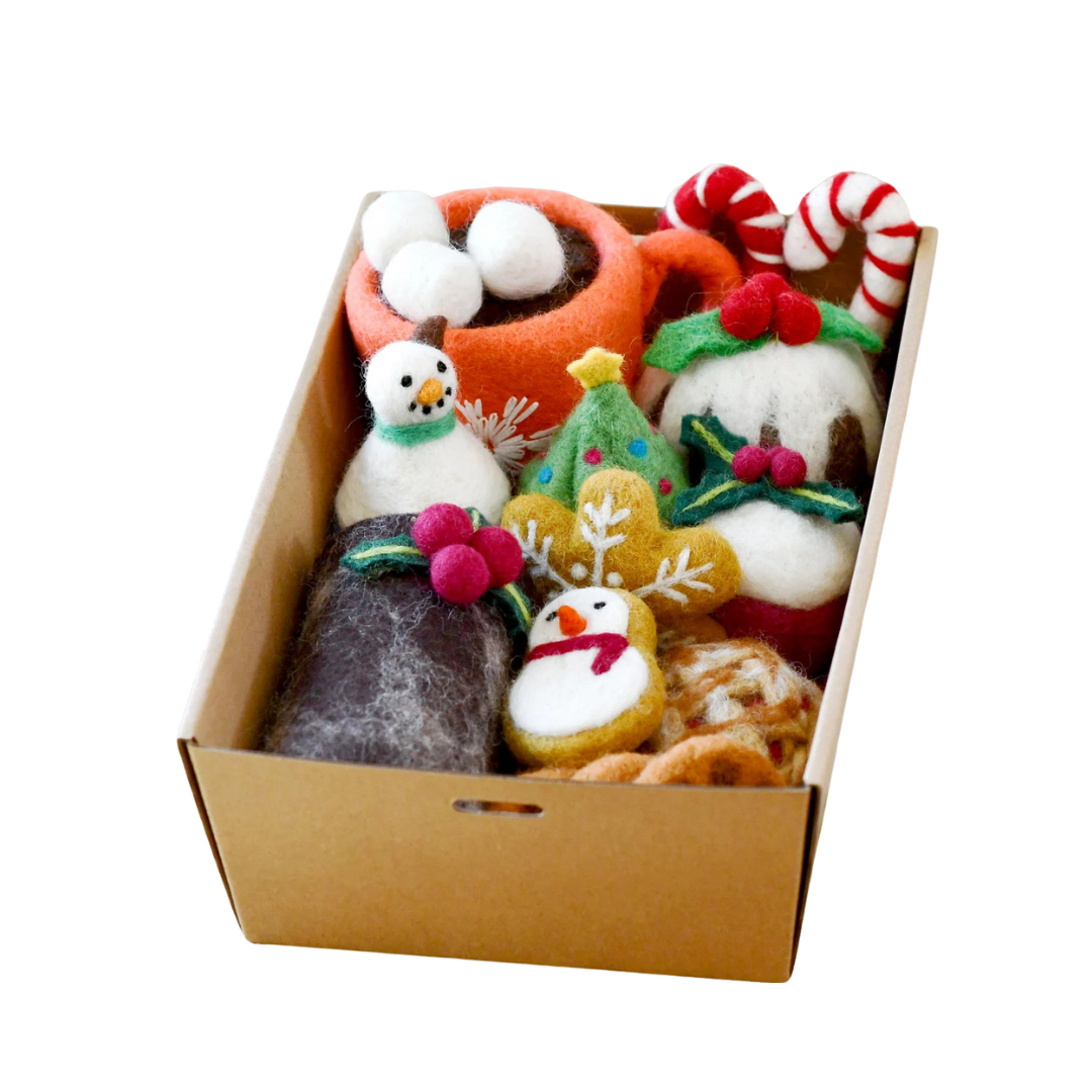 Christmas Felt Treats Set.png