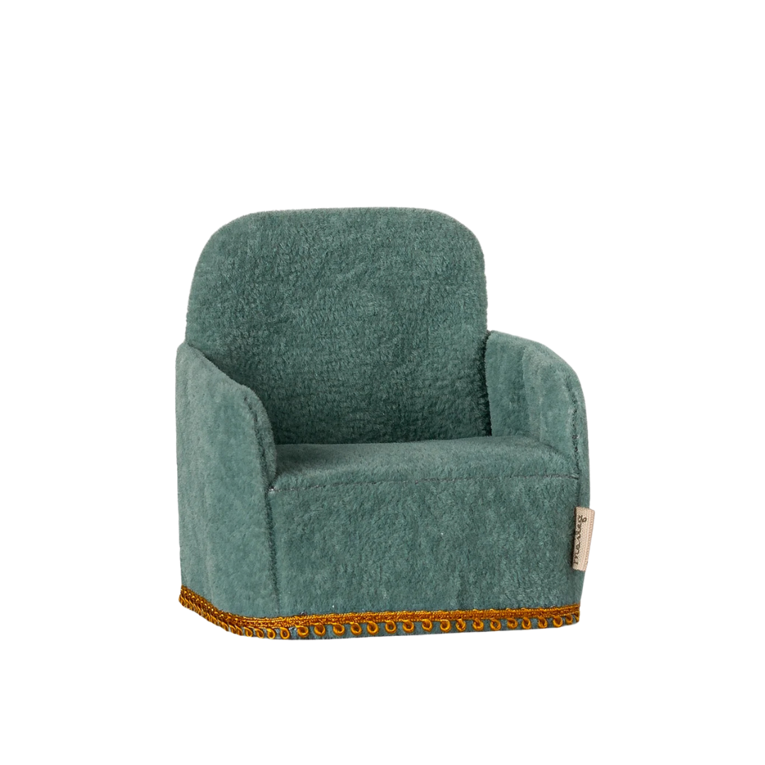 Maileg Miniature Armchair.png