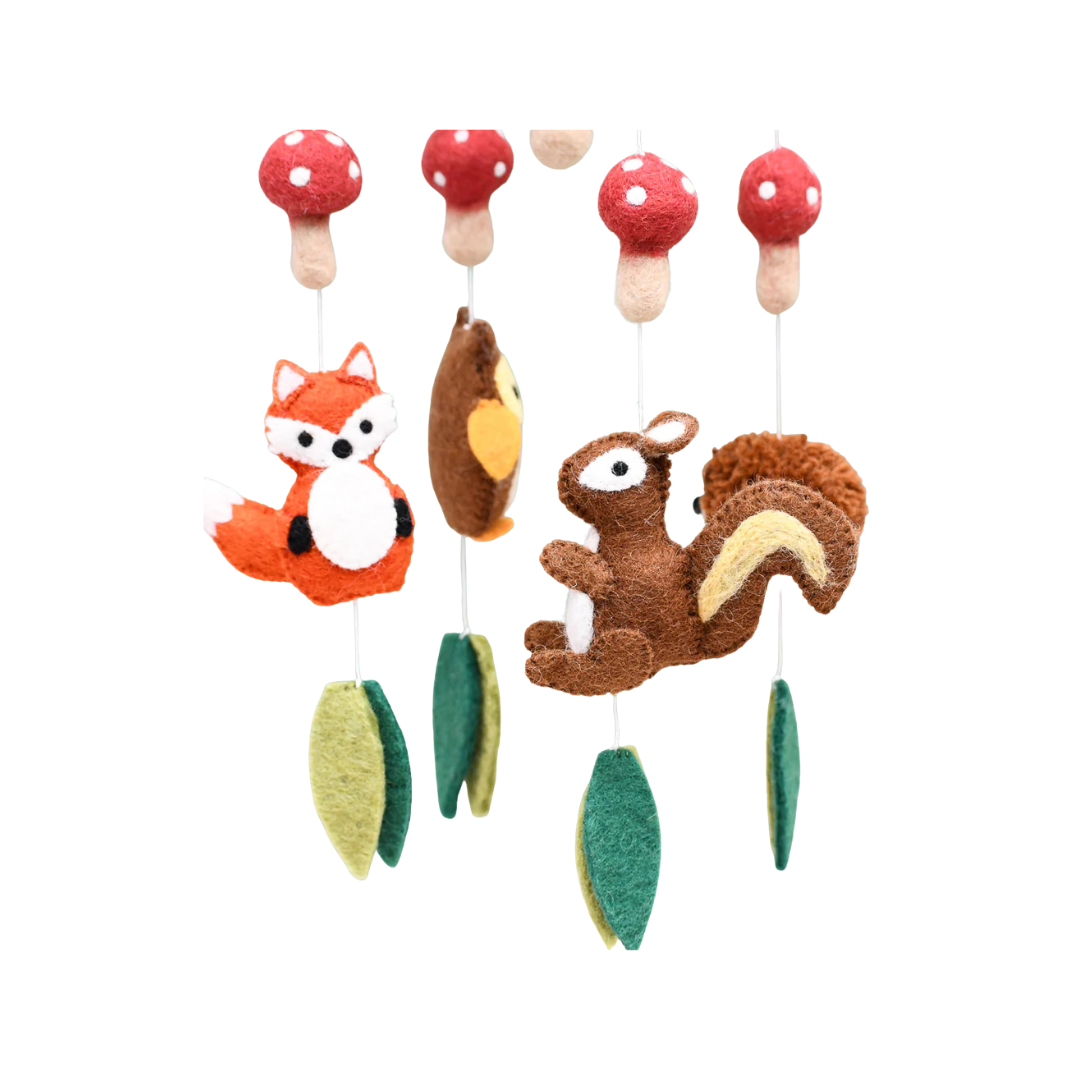 Felt Woodland Mobile.png