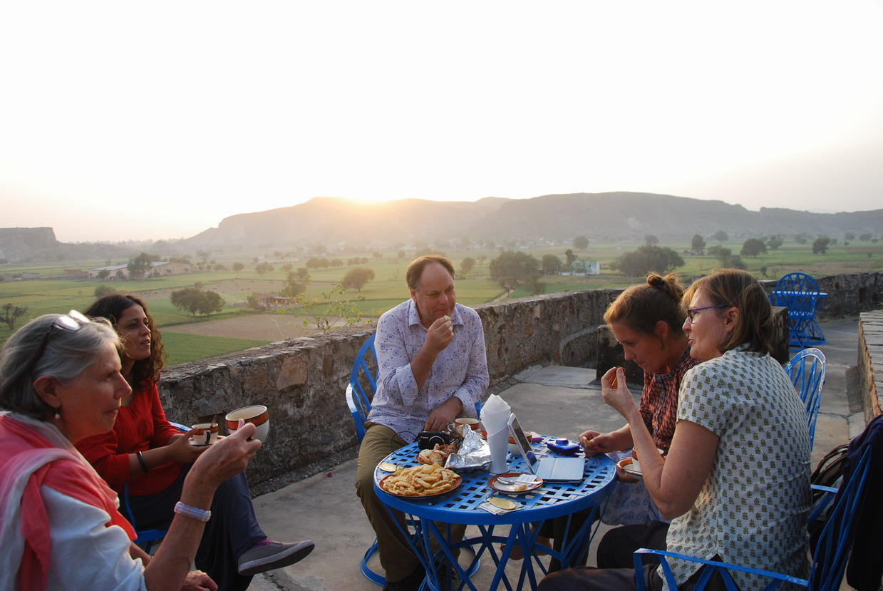 Afternoon tea at Kesroli.jpg