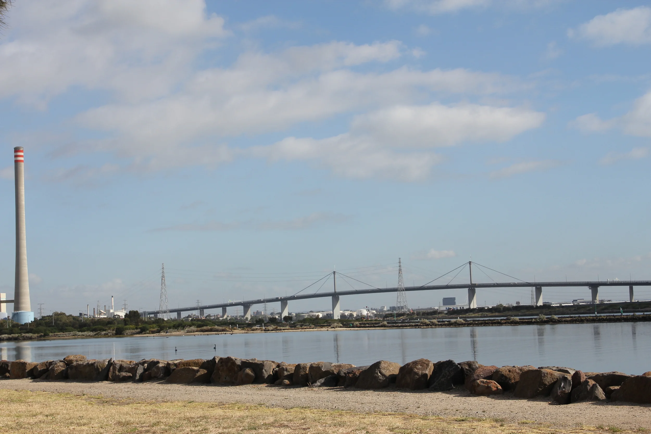 Charles Bates Reserve - Mamma Knows West