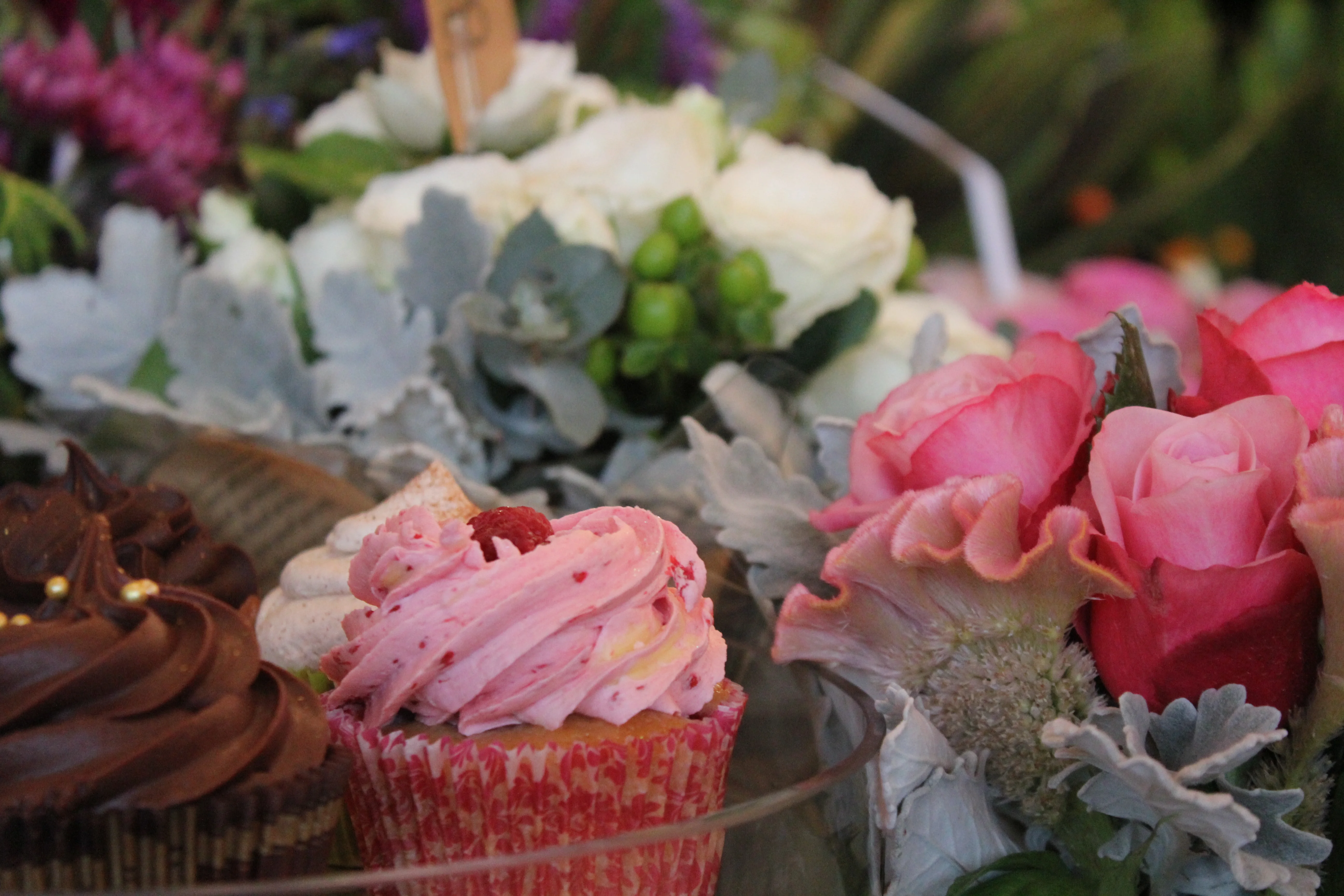 a bunch of cakes, spotswood