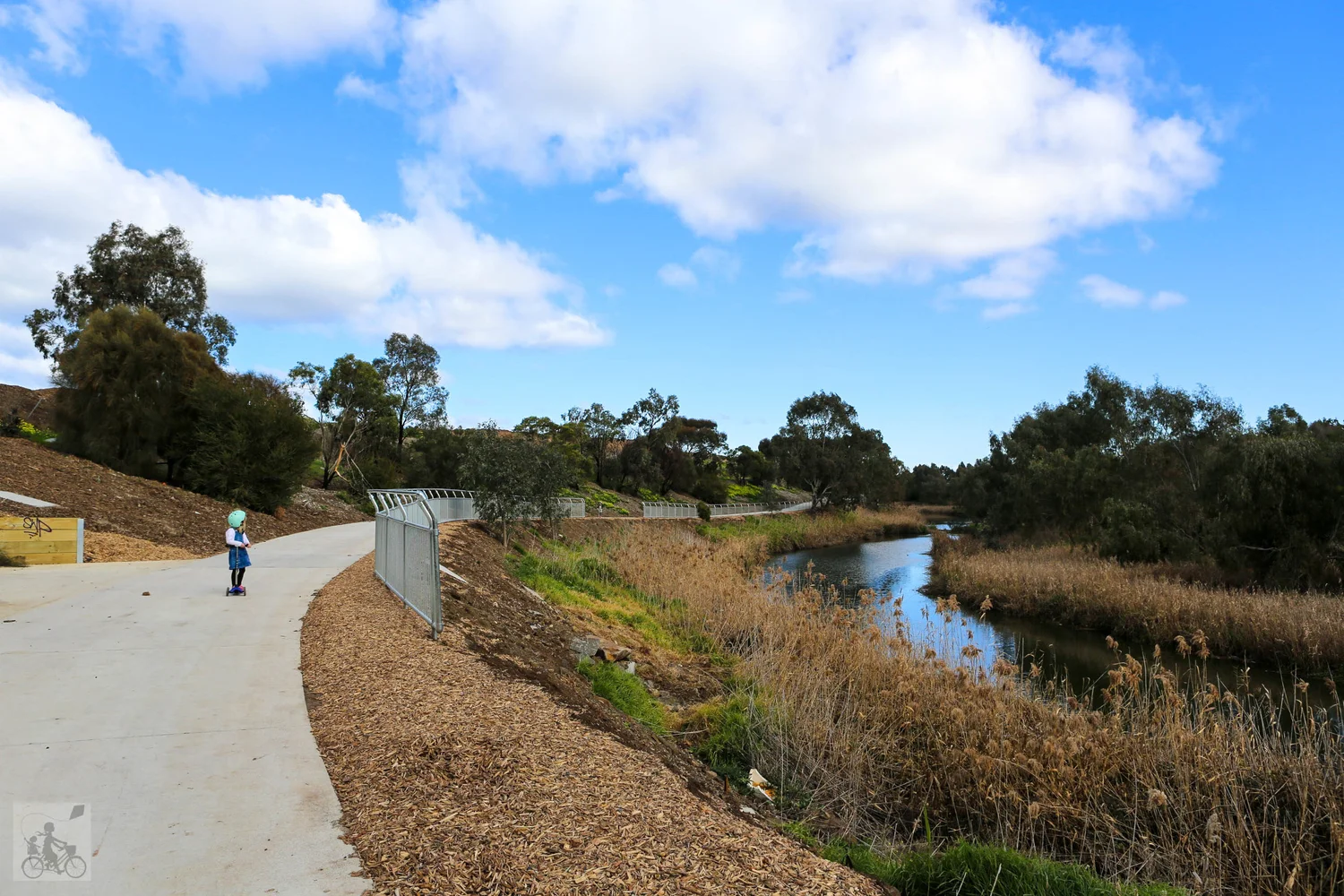kororoit creek shared trail and sculpture walk