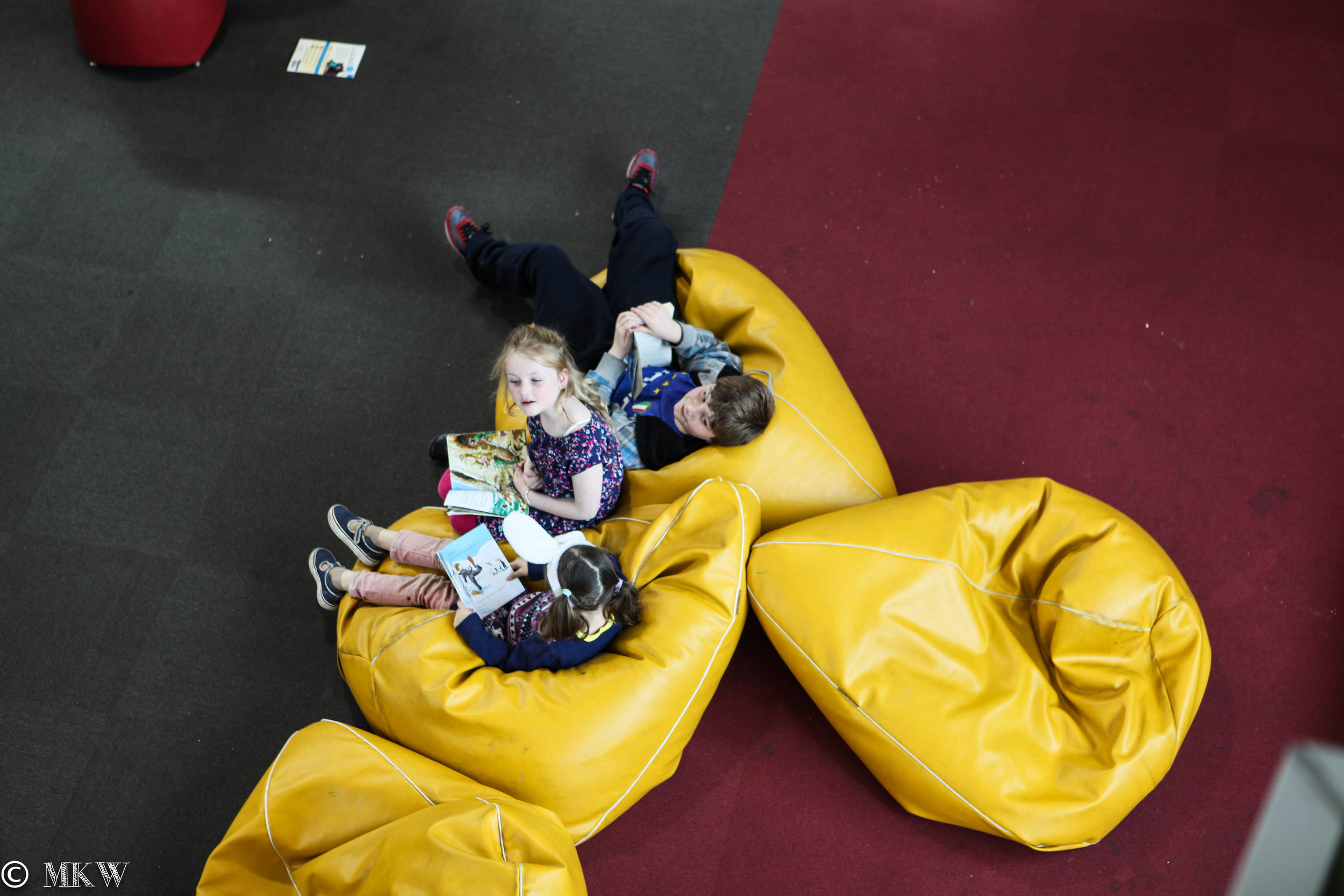 storytime, altona meadows library