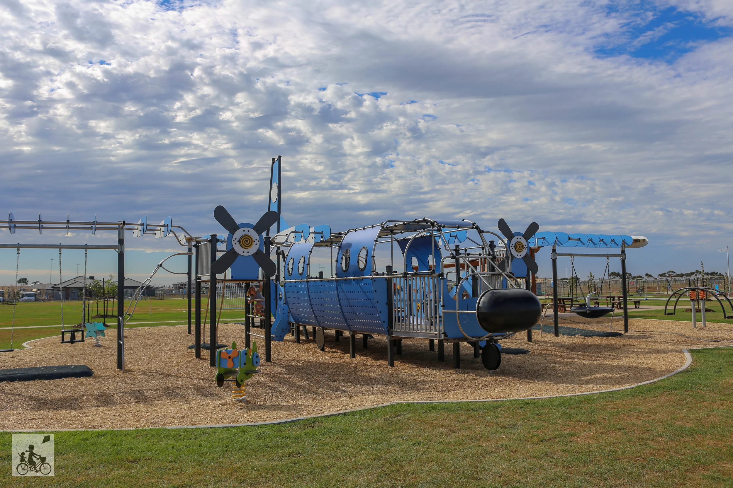 aeroplane park - mamma knows west