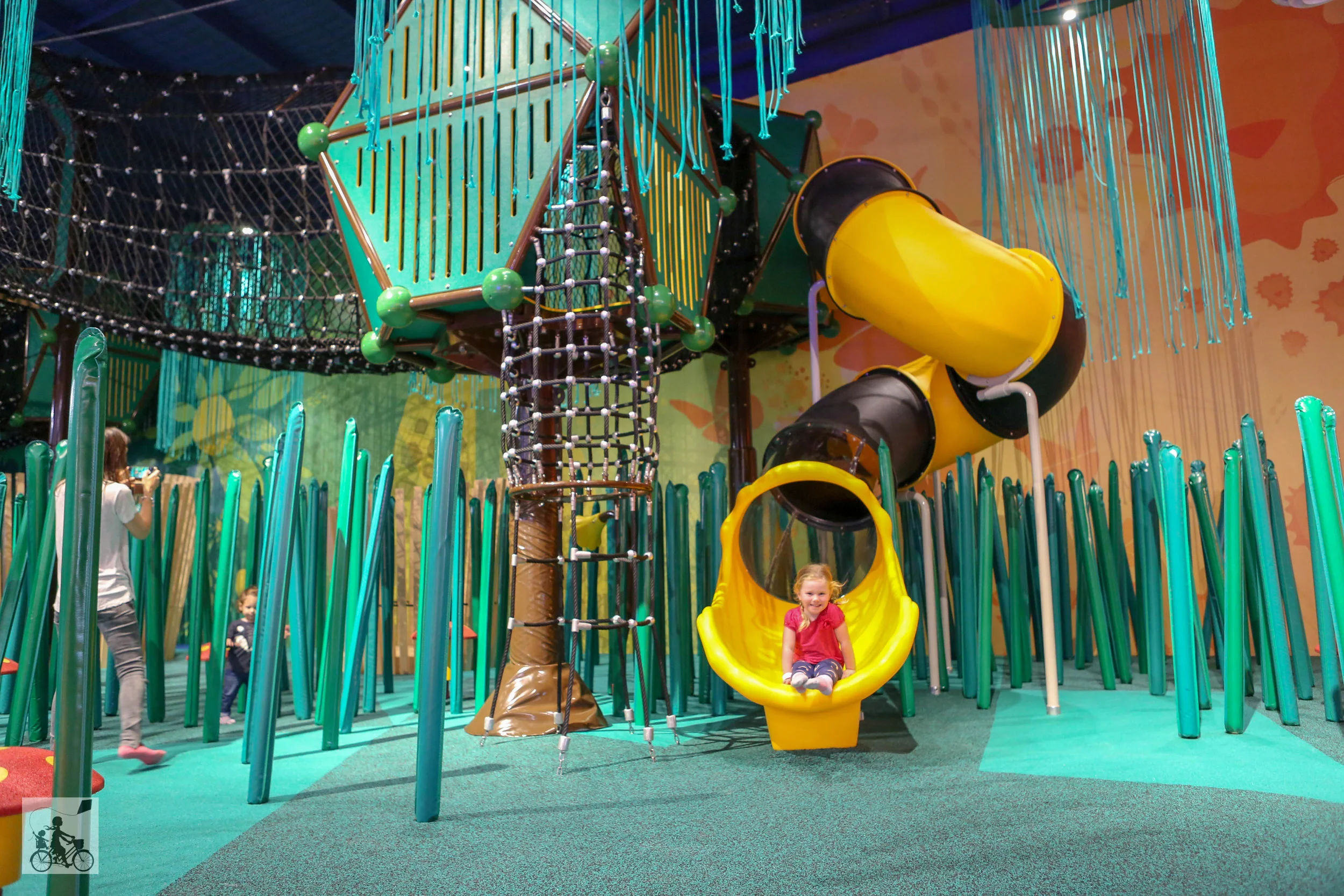 The Rabbit Hole Playcentre - Mamma Knows West (10 of 27).jpg