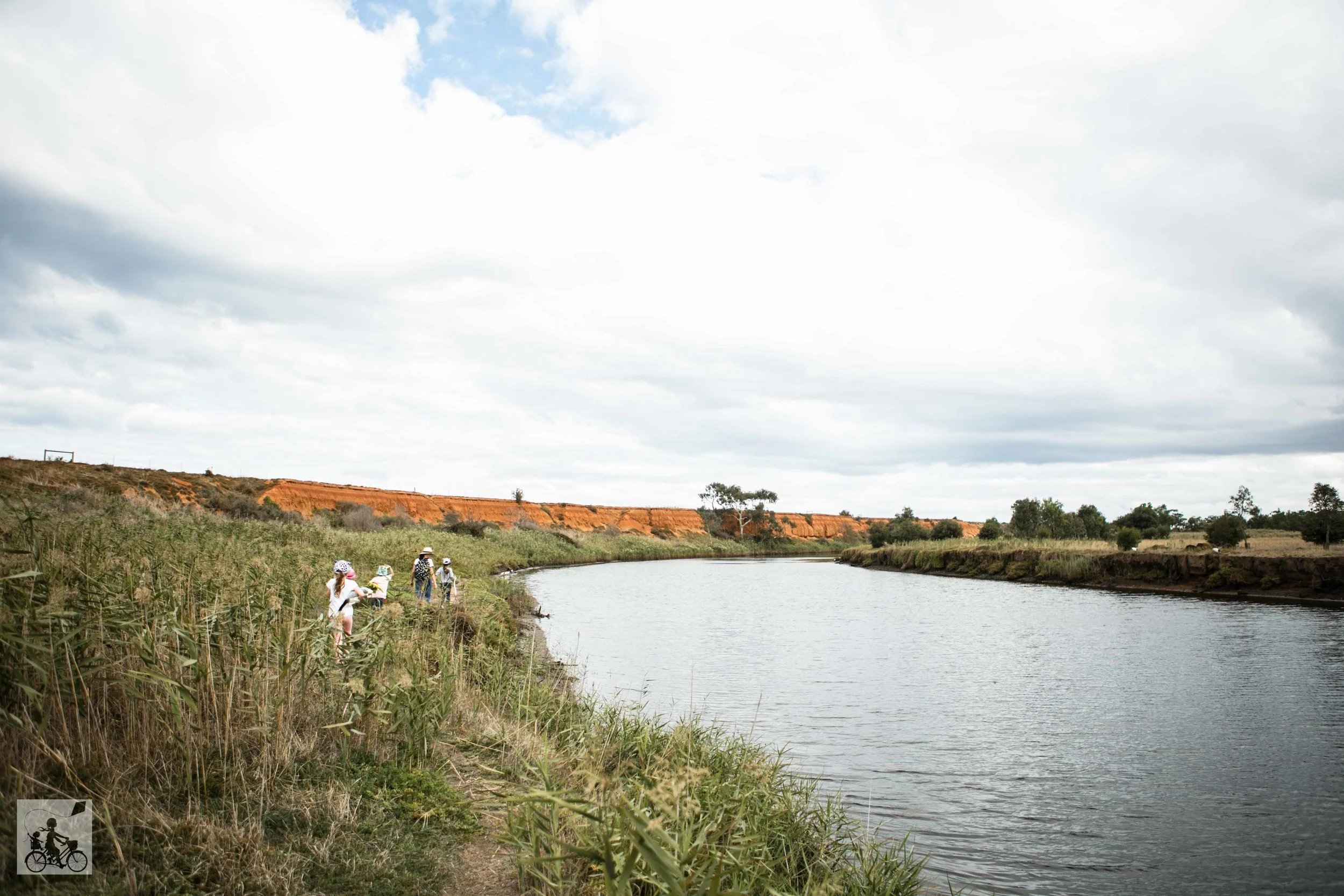 k road cliffs, werribee