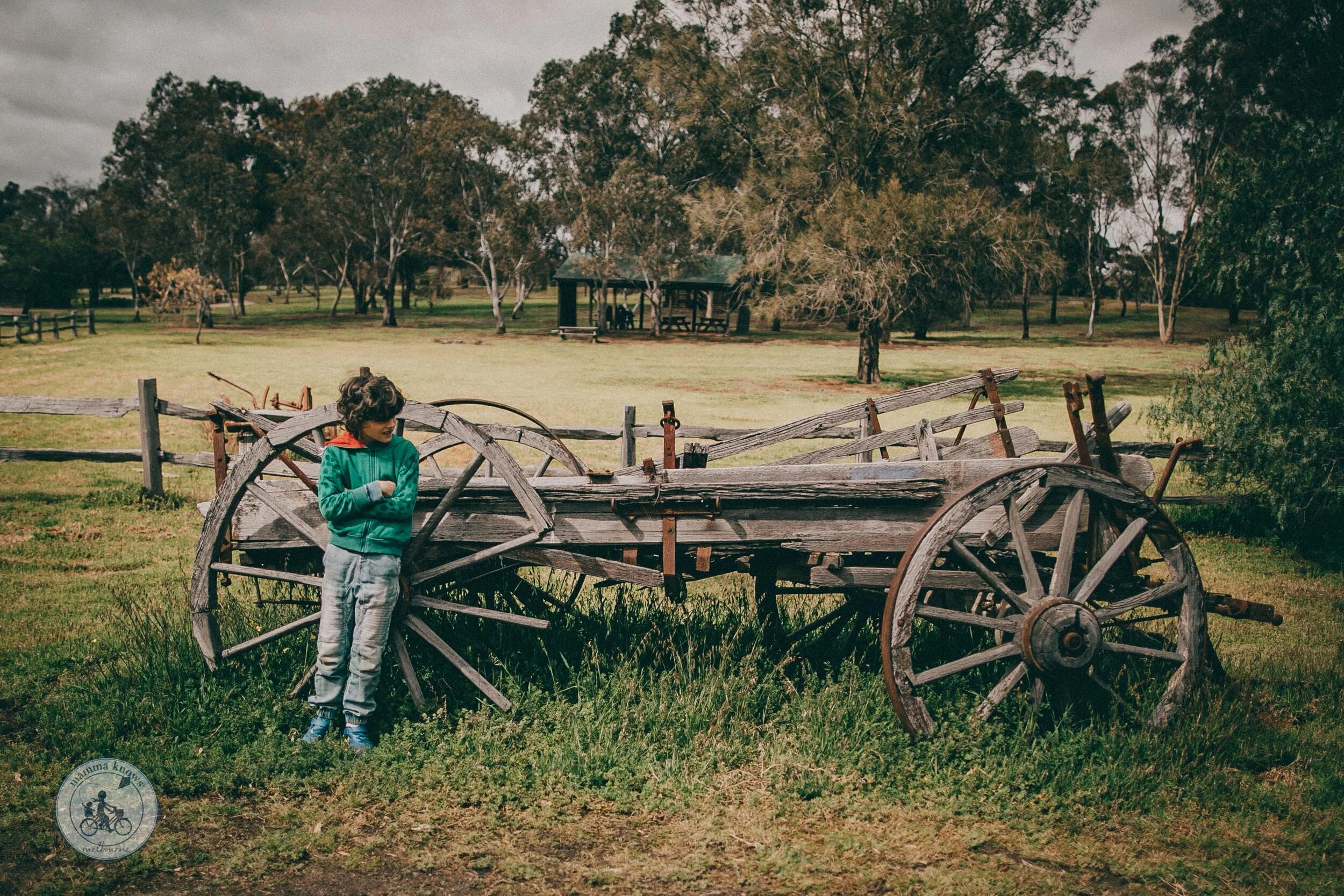 Horseshoe Bend Farm, Keilor Mamma Knows West