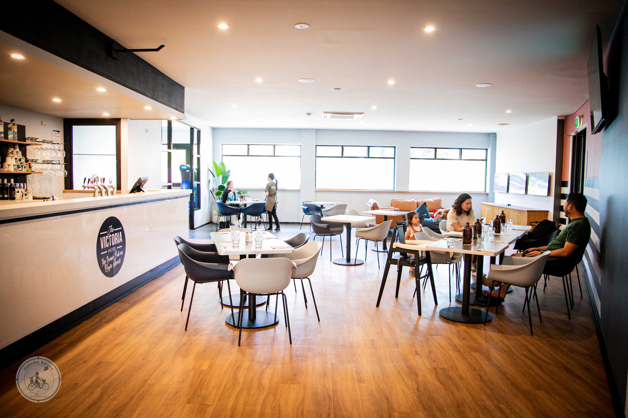 The Victoria Hotel, Yarraville mamma knows west