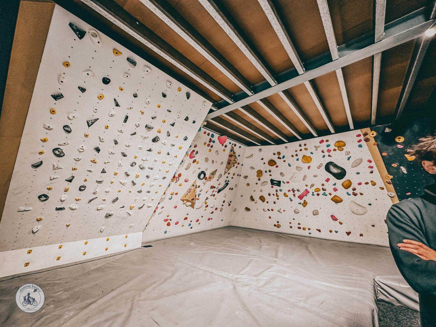 cliffhanger climbing gym