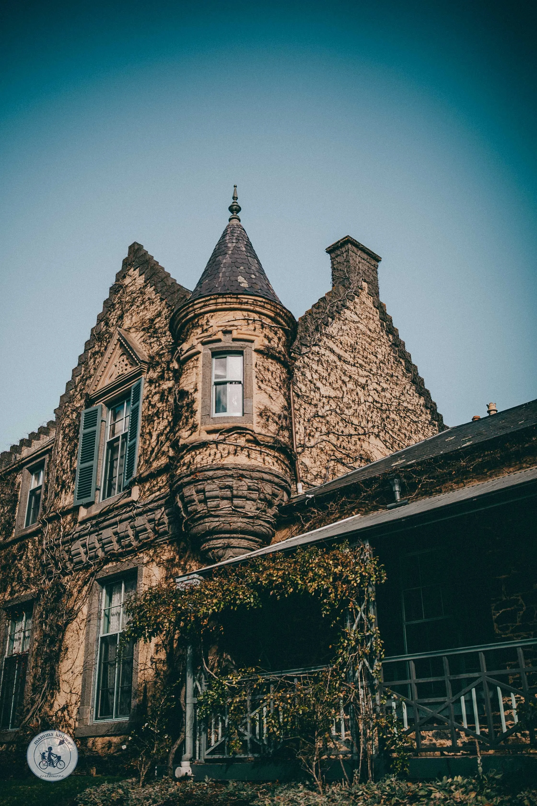 overnewton castle, keilor