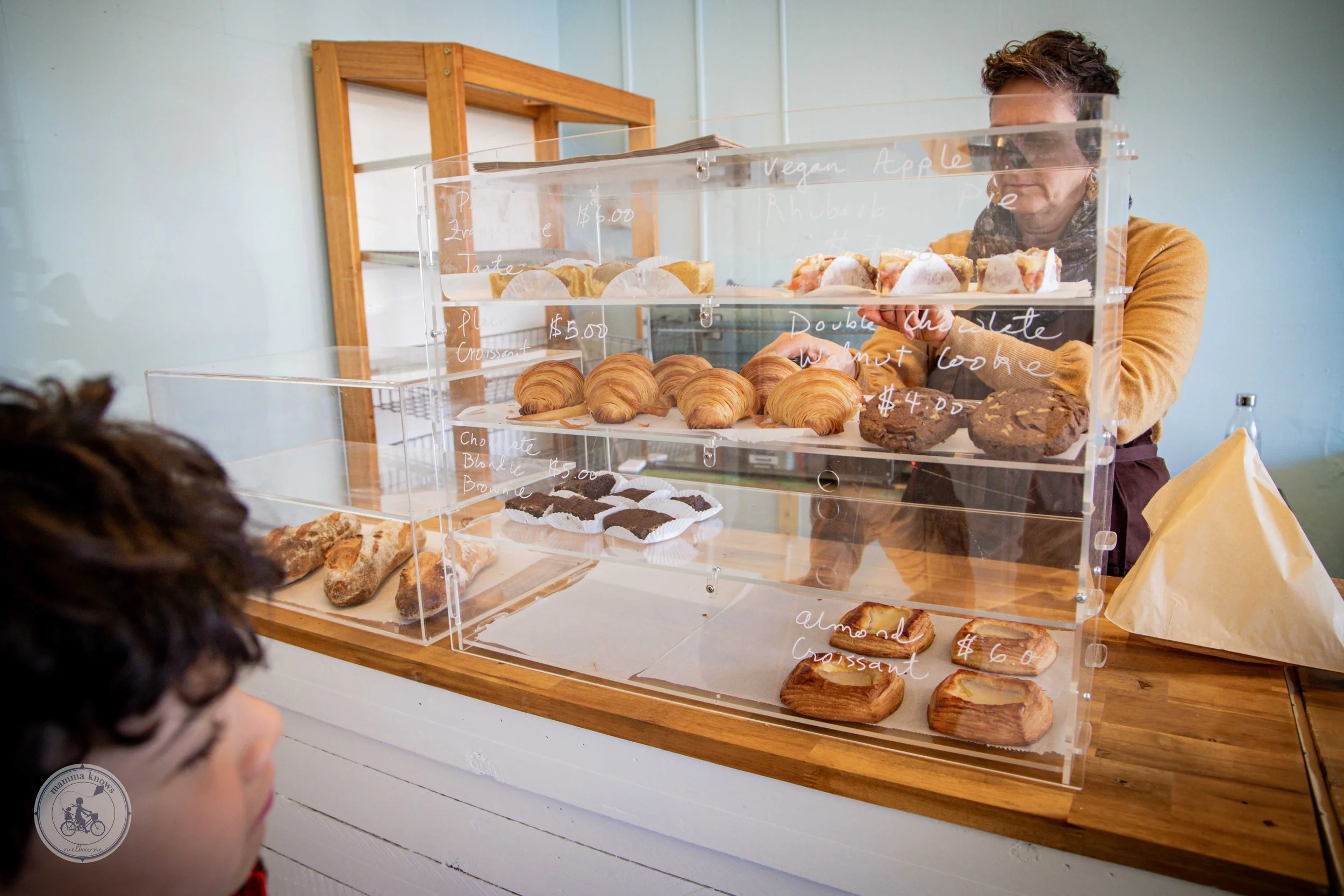 all rise bakery, sunshine north