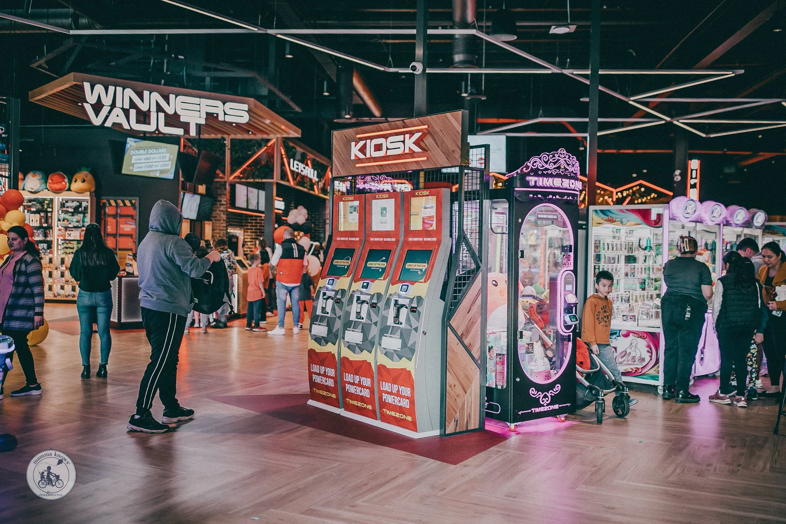 Timezone Zone Bowling Braybrook Mamma Knows West-4.jpg