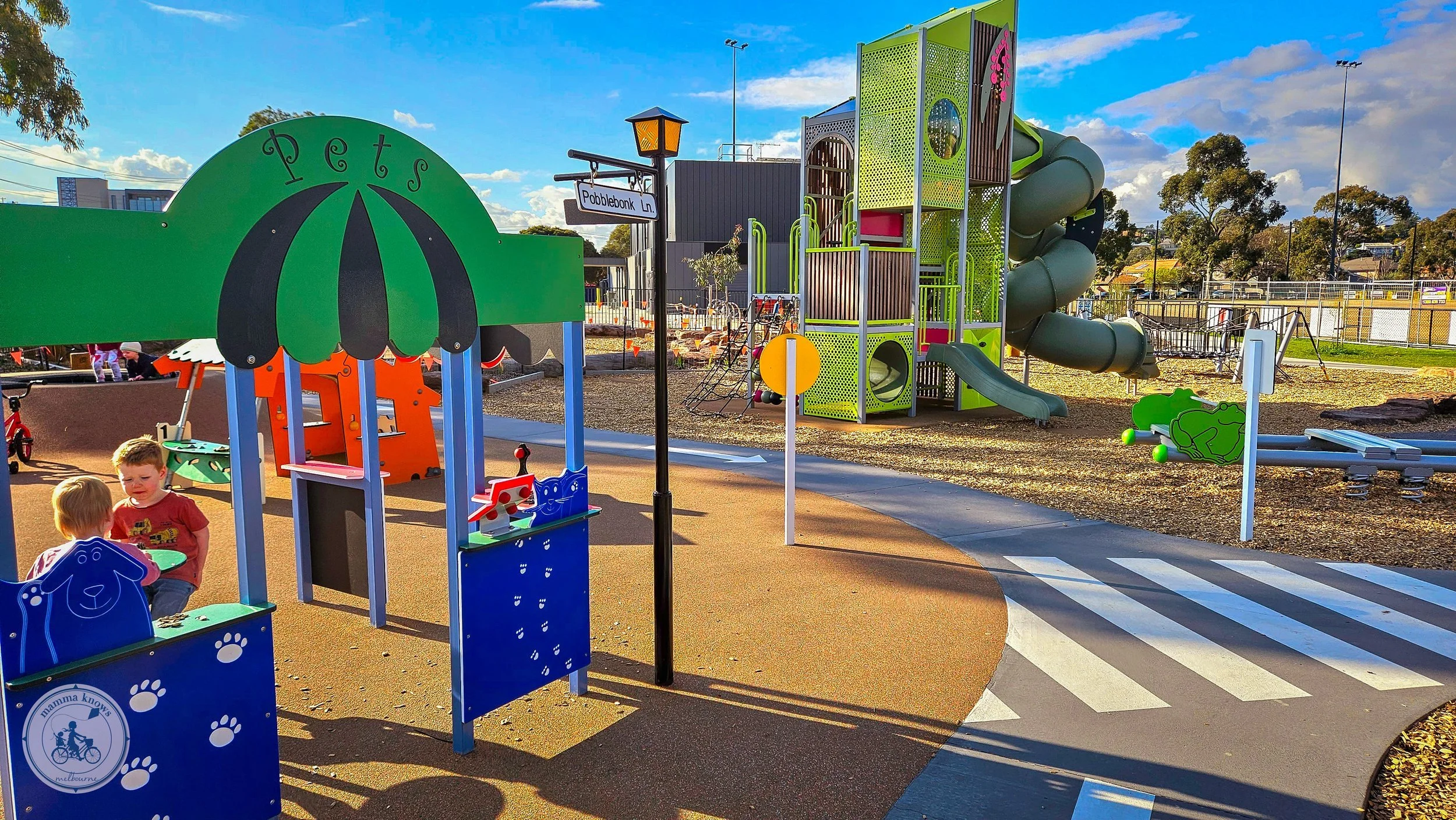 cross keys playground, strathmore