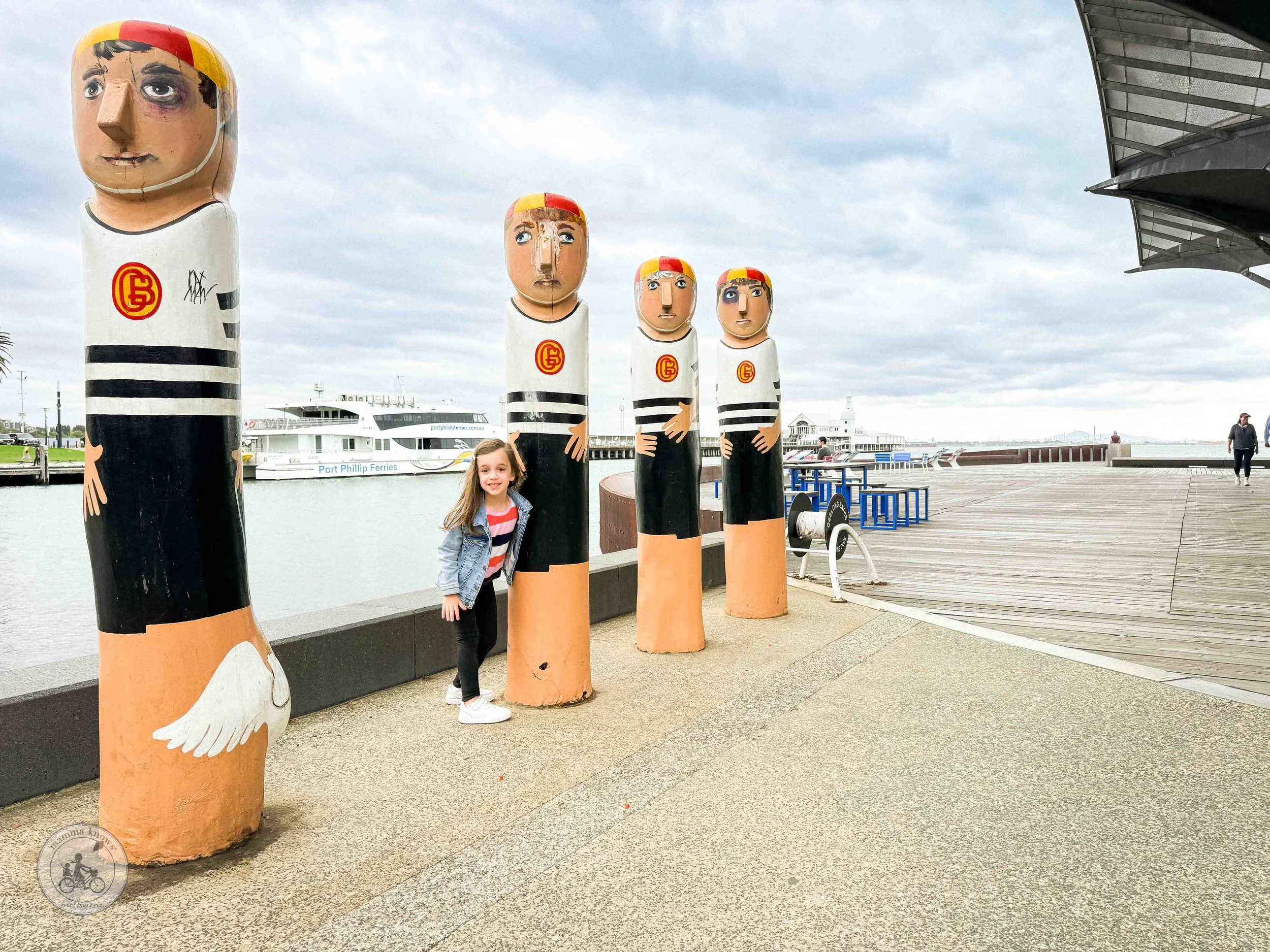 geelong's waterfront makers and growers' market 
