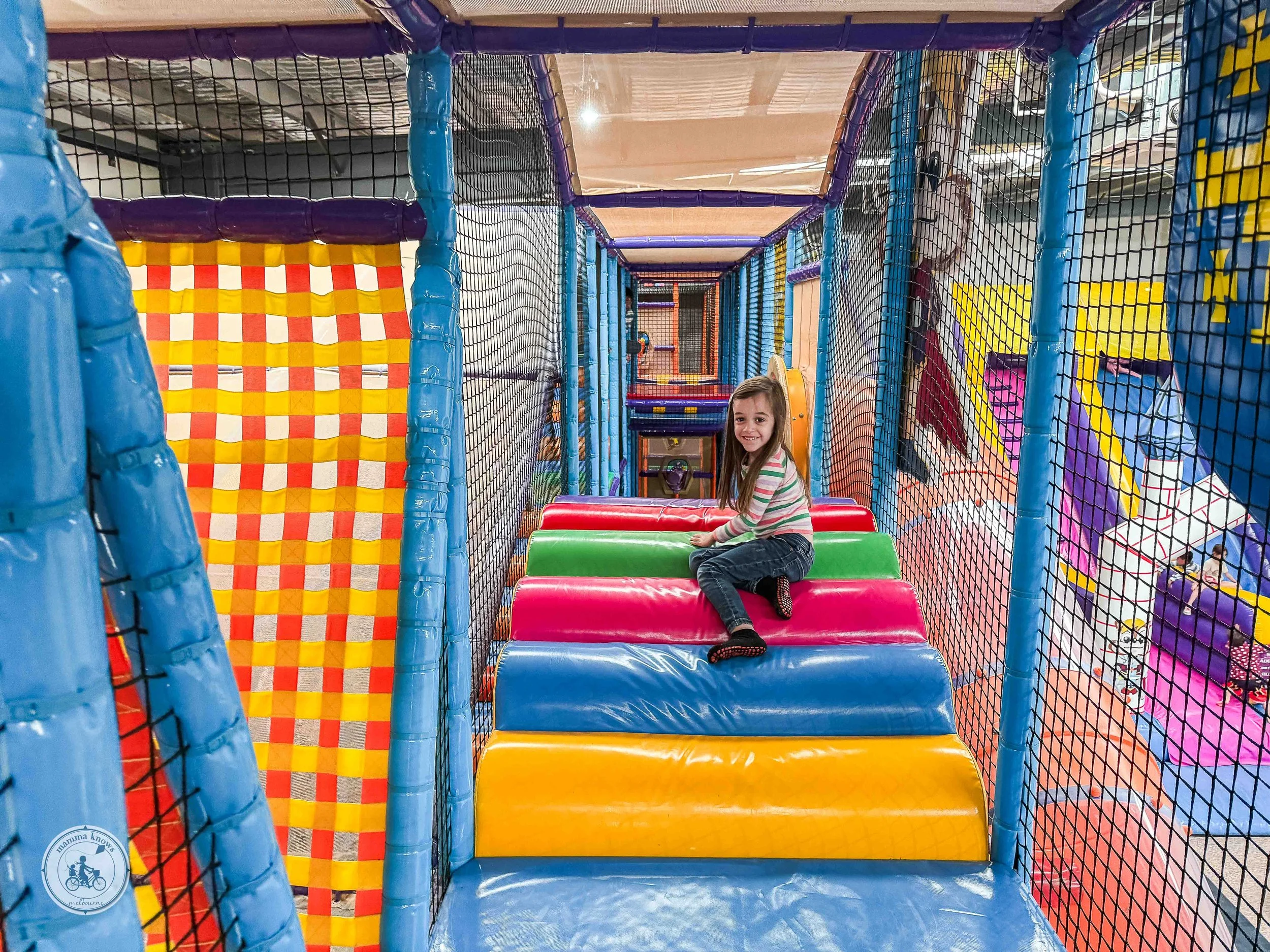 chipmunks playland, playcentre and cafe, caroline springs