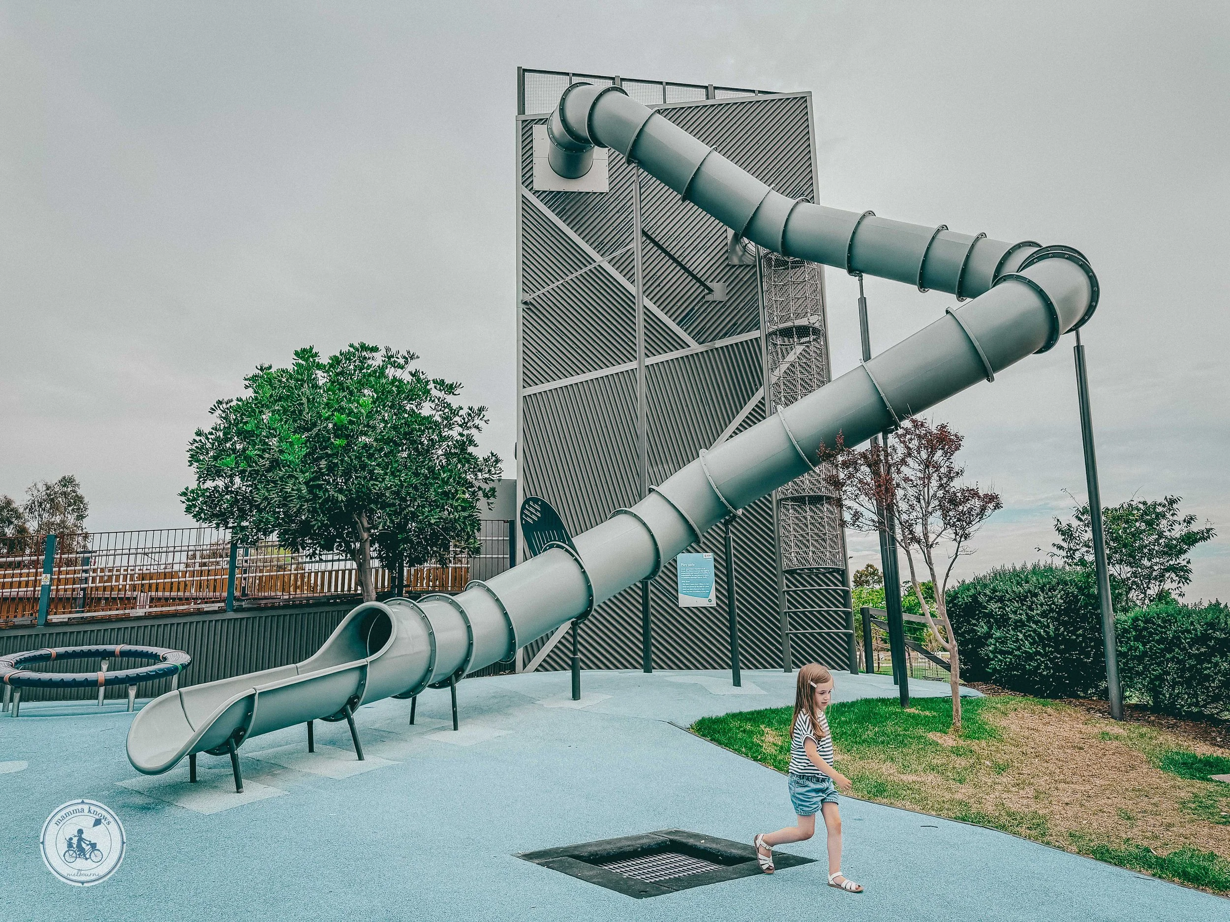 Little Growling cafe and Playground, Tarneit
