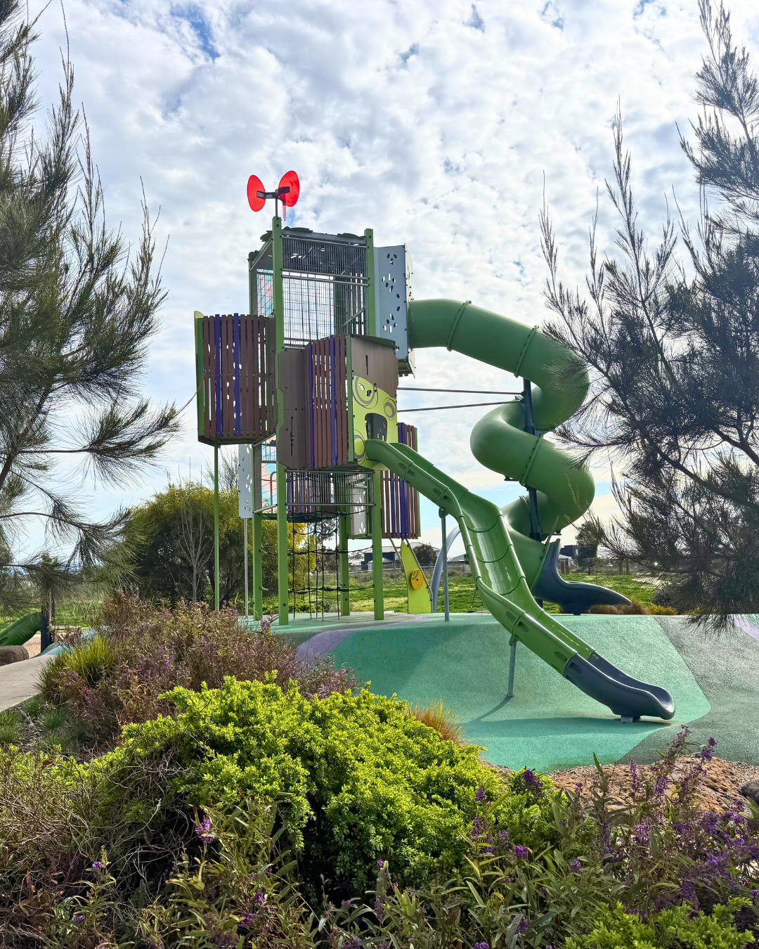 Friendship Place Playground, Fraser Rise