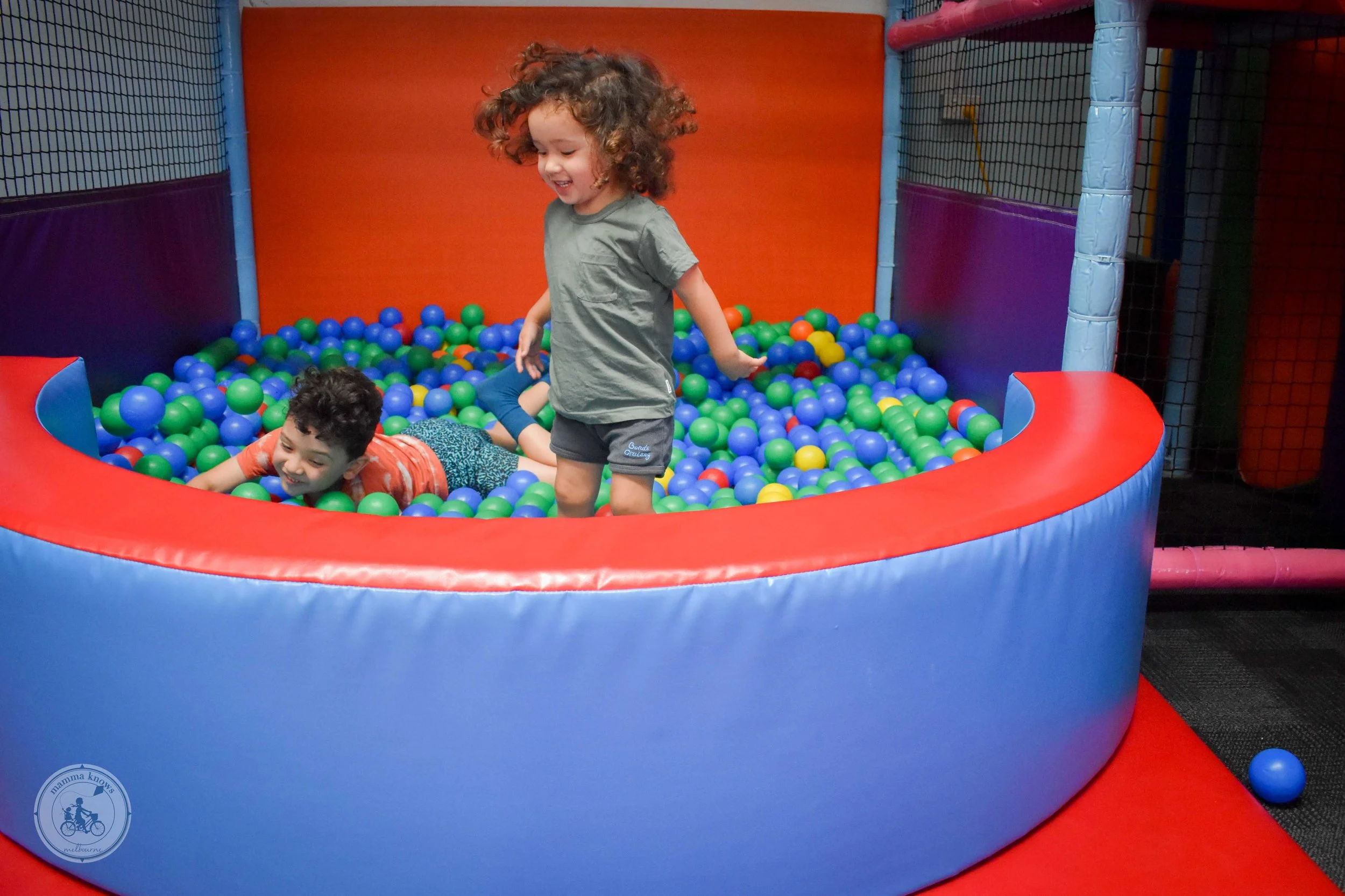 Mick's Jump N' Play, Melton