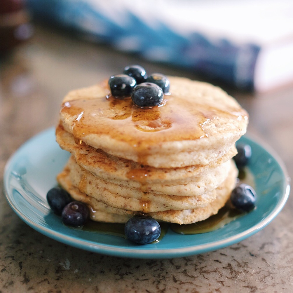 Simple 1 Bowl Pancakes