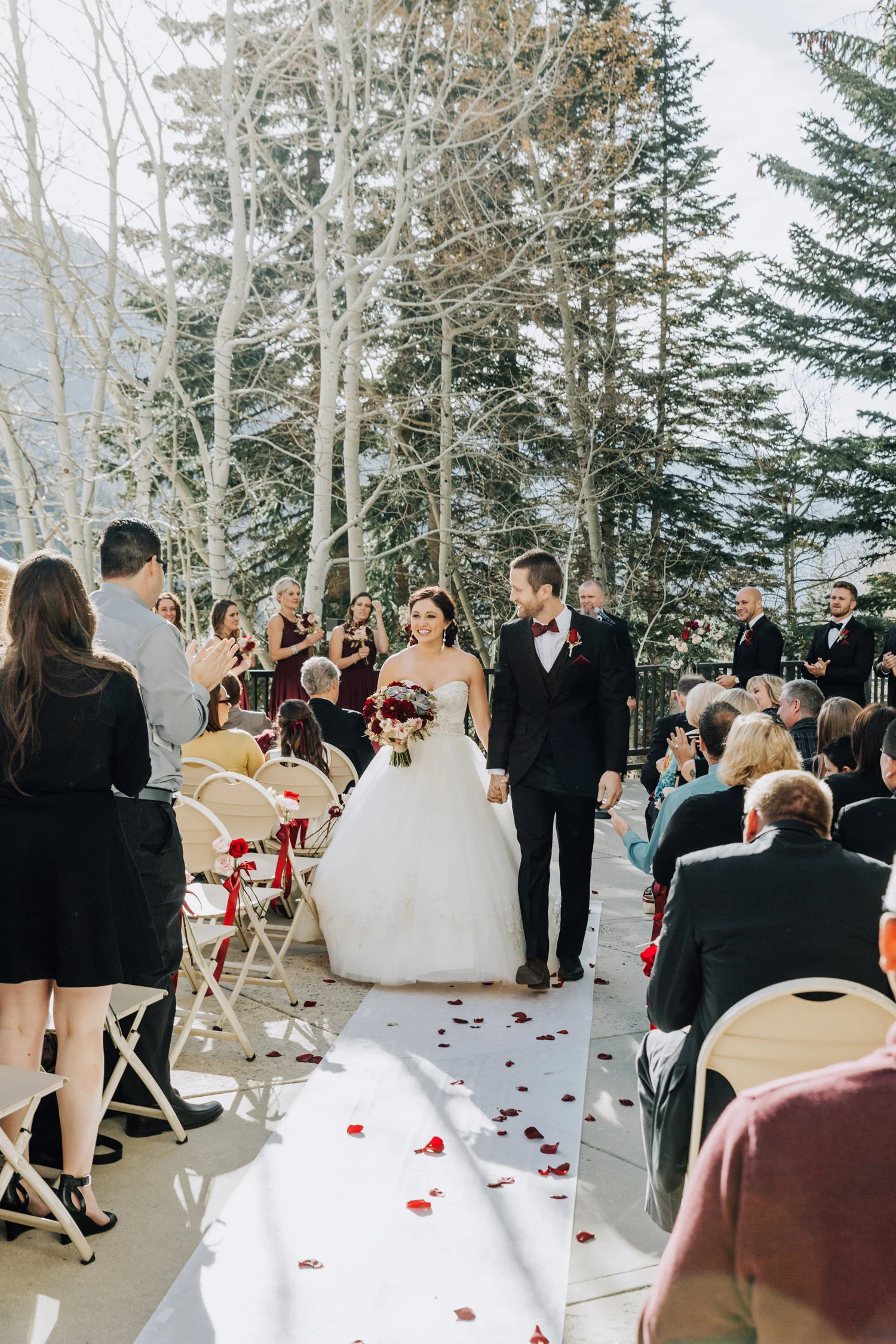 jjwed_350.jpg