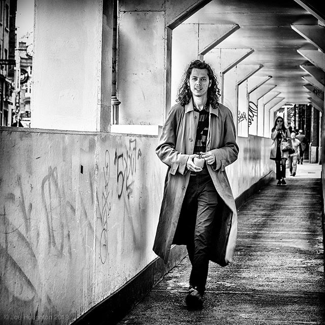 Tunnel style. Economic shoots are well and truly flourishing in Dublin, with a lot of construction throwing up temporary walkways and tunnels. These are good hunting grounds for street photography, with side lighting, converging lines and hopefully