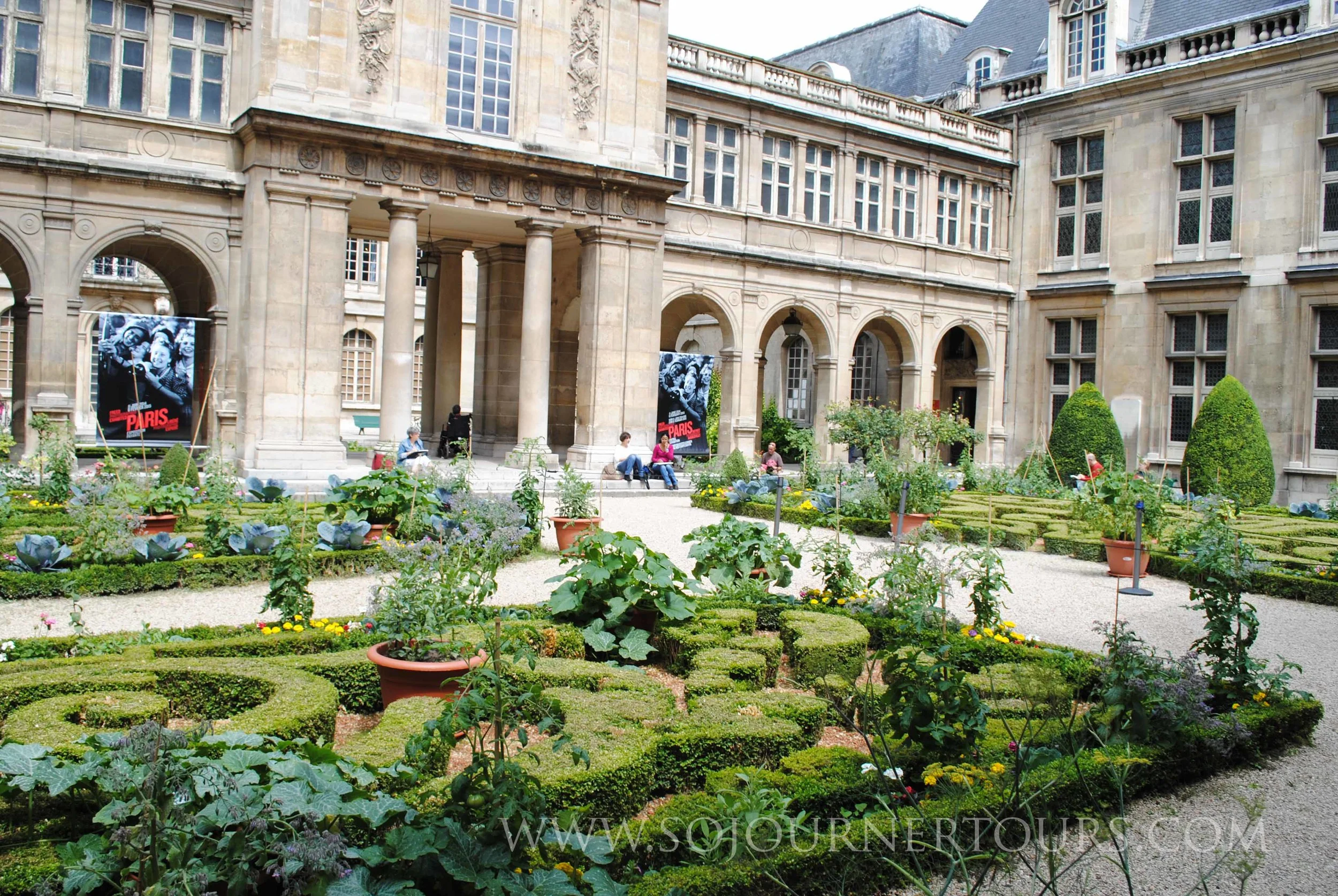 Carnavalet: Paris, France (Sojourner Tours)