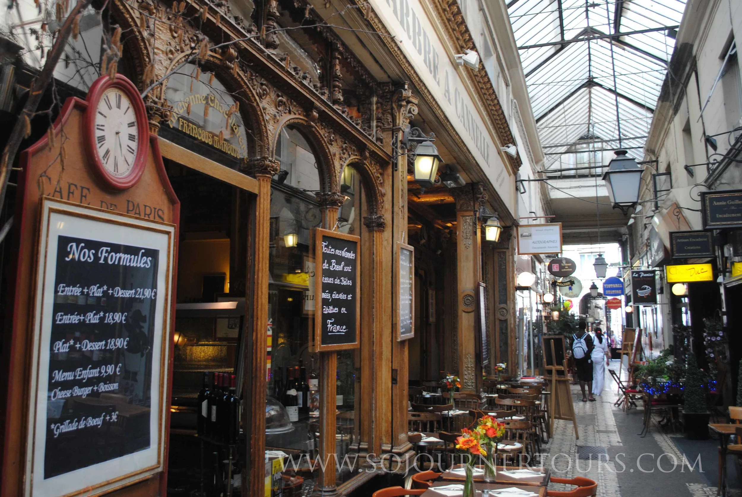 Covered Passage des Panoramas: Paris, France (Sojourner Tours)