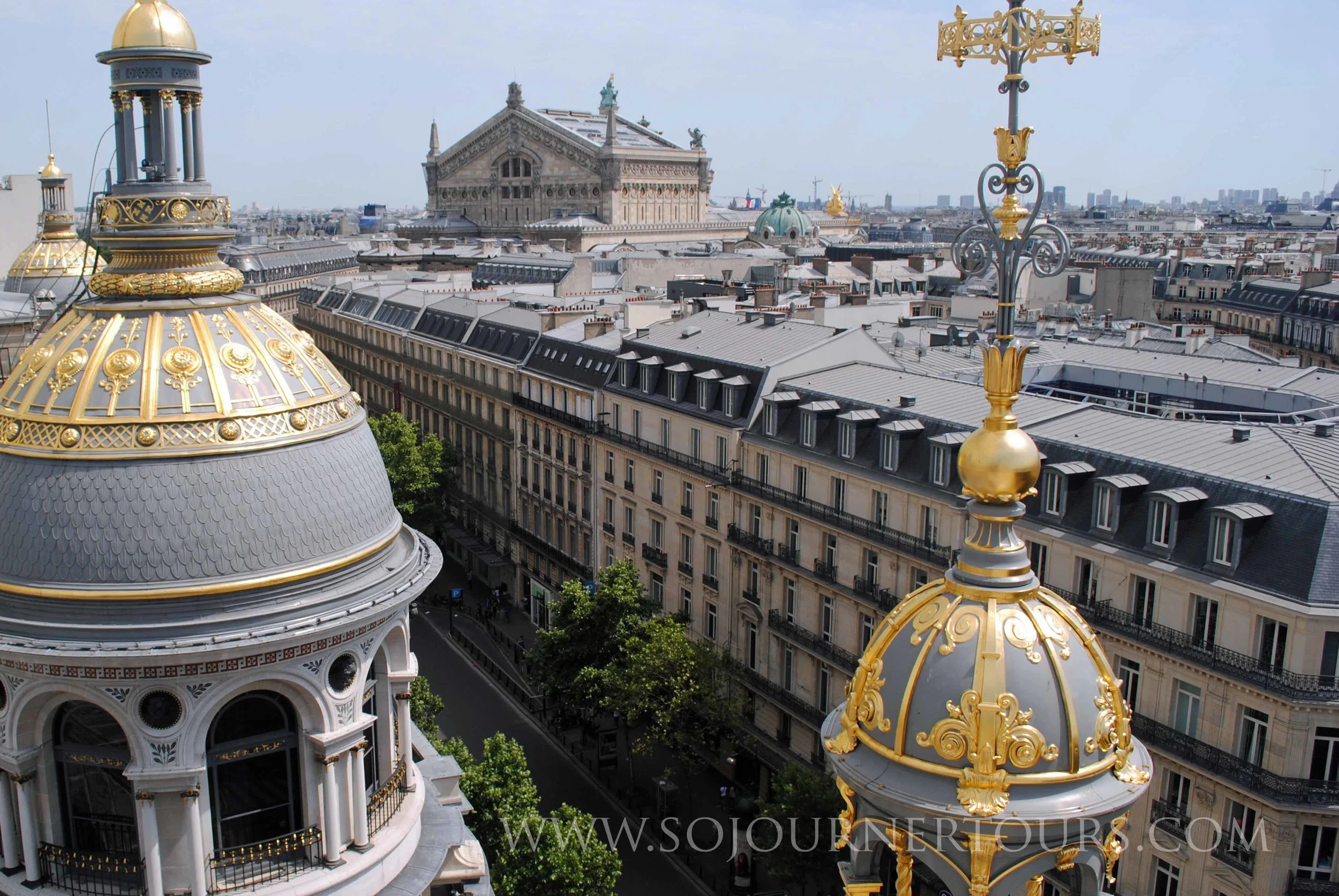Printemps: Paris, France (Sojourner Tours)