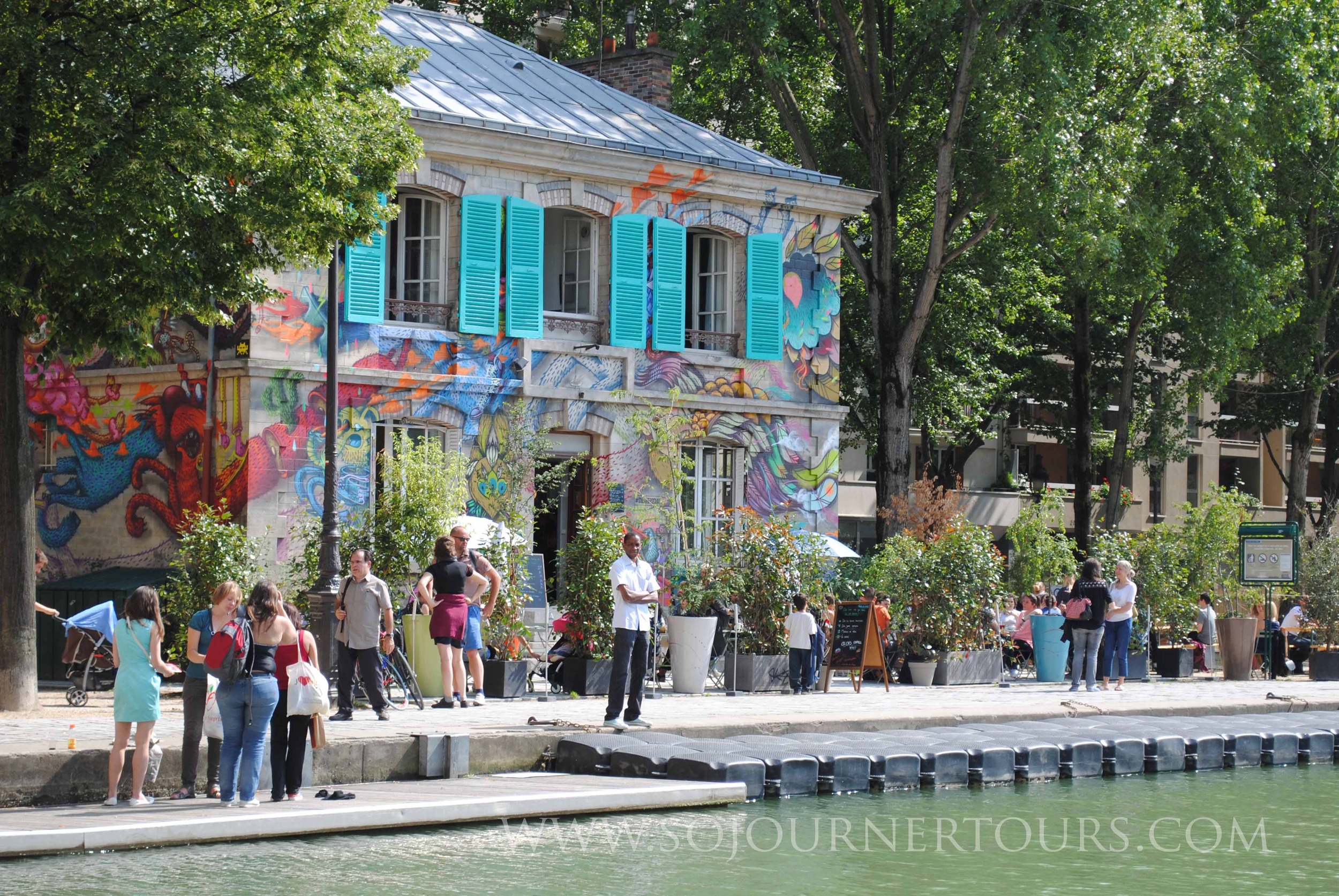 Canal de l'Ourcq: Paris, France (Sojourner Tours)