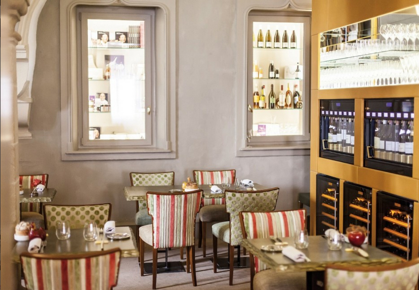 Loiseau les Ducs (as featured in Arts & Gastronomy)