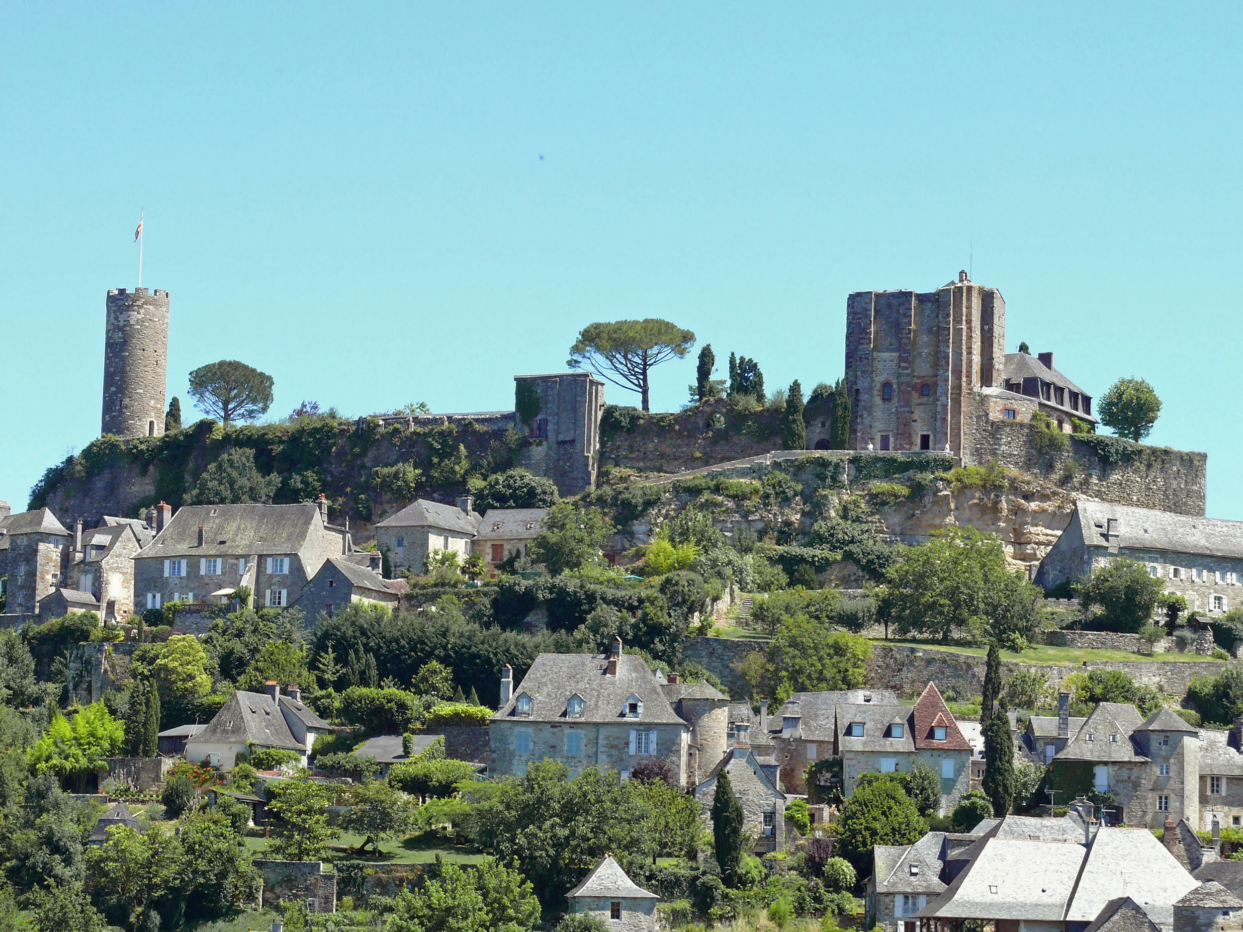 Turenne_-_Château_-1.jpg