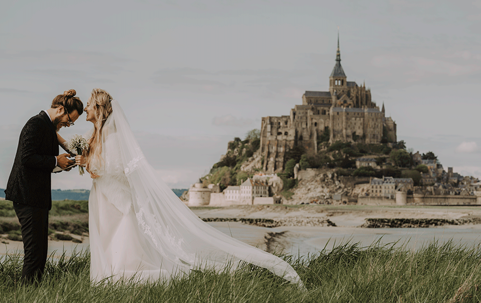 Mont St Michel France Elopement 0089.gif