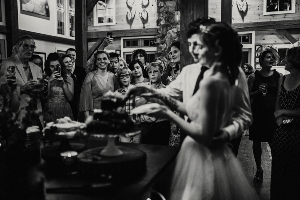 Woodstock New York Backyard Wedding0200.jpg