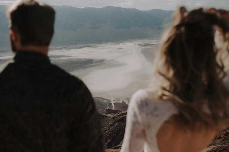 Death Valley Desert Elopement0019.jpg