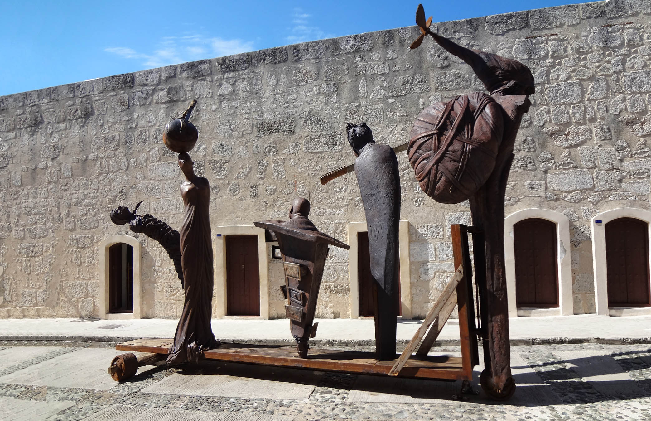 La comparsa. 11th Havana Biennial