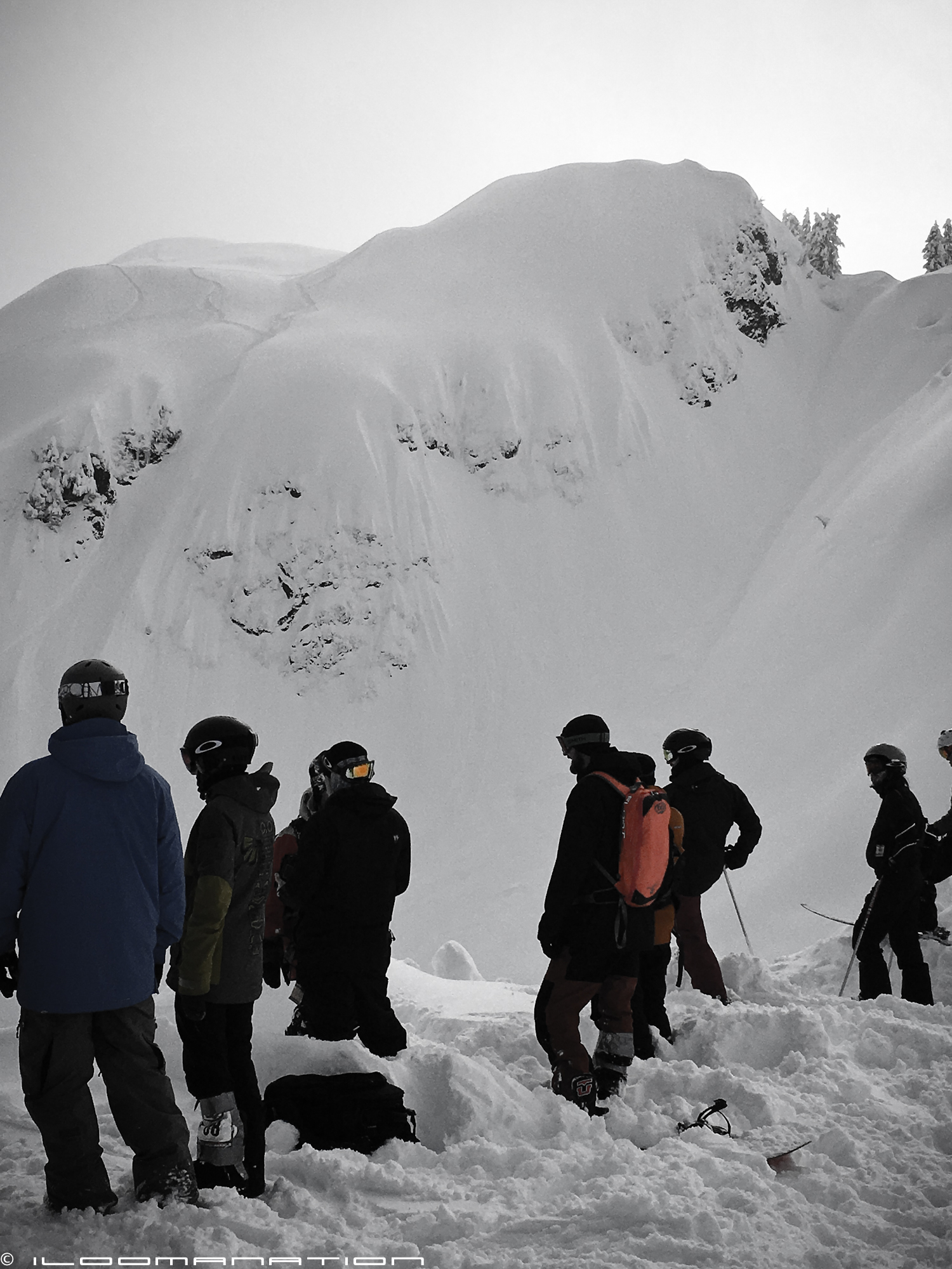 a few riders having a look at 'the arm', the area where we witnessed three avalanches within minutes.
