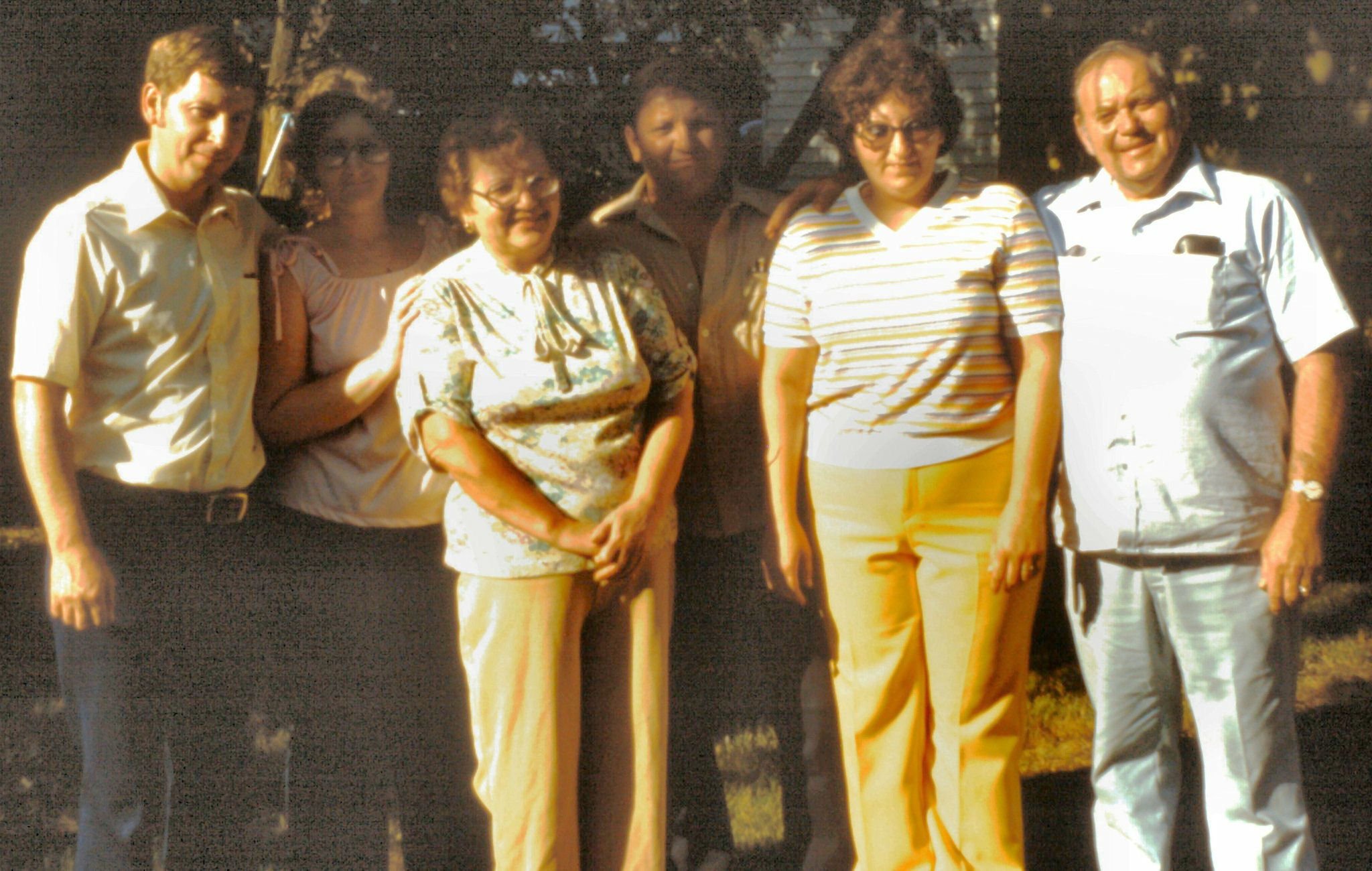  L to R, Darrel, his Sister Arline, Mother Florence, Brother Jim, Sister Gayla, and Dad, Earl, 1975. 