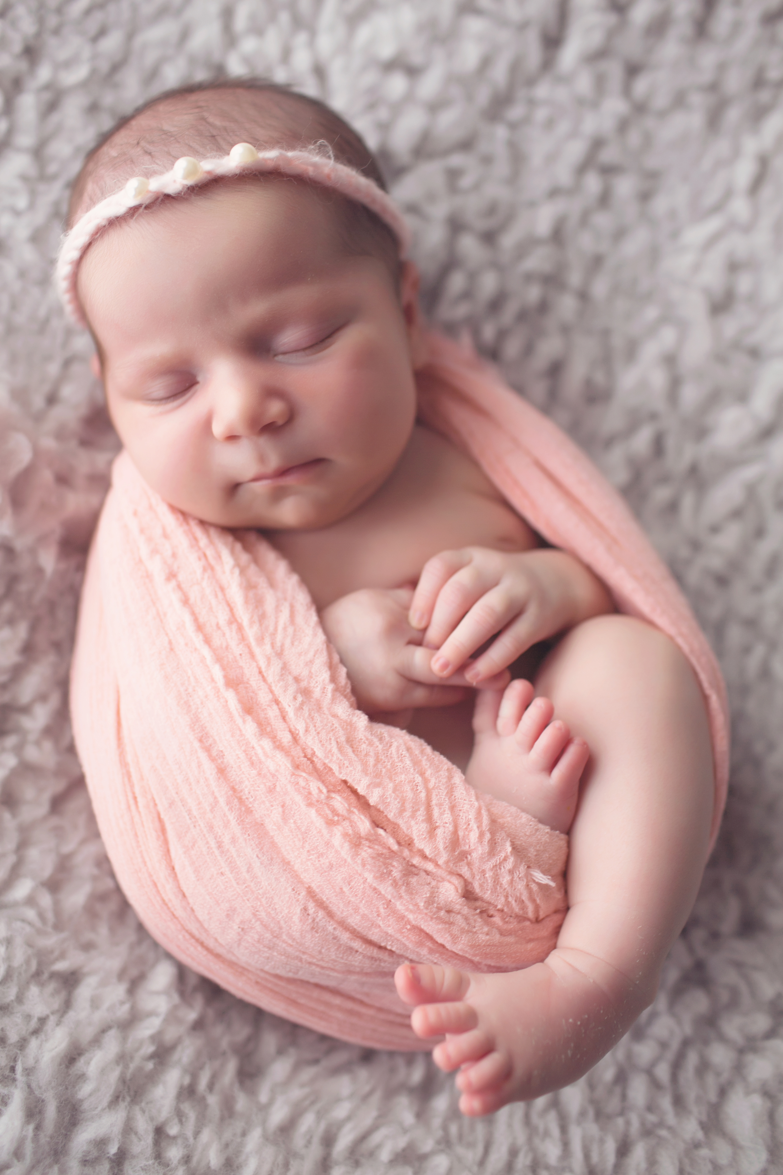 Los-Angeles-Newborn-Baby-Portrait-Studio-Maternity-Photos-V-Kendal-Photography176.JPG