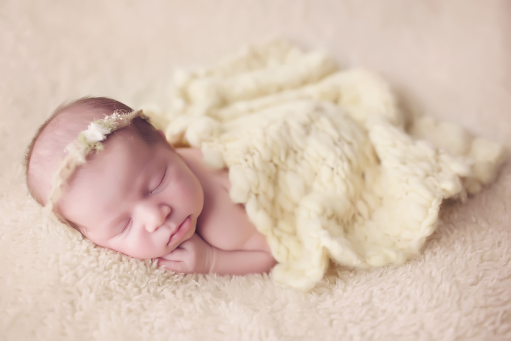 Los-Angeles-Newborn-Baby-Portrait-Studio-Maternity-Photos-V-Kendal-Photography179.JPG