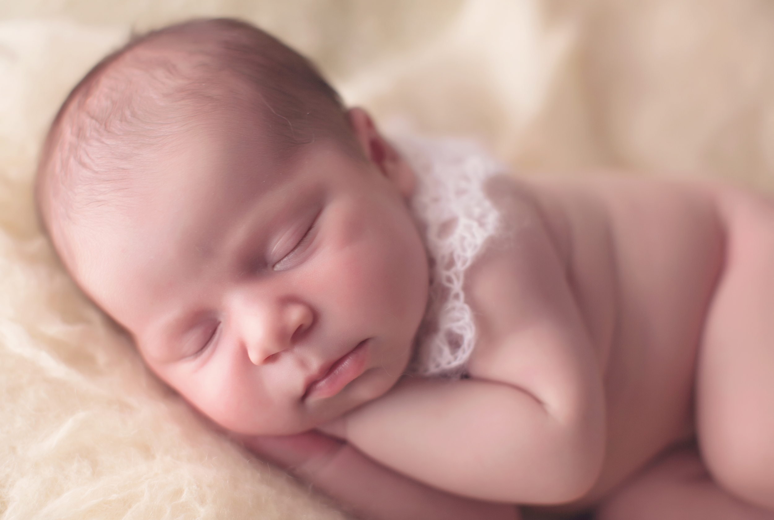 Los-Angeles-Newborn-Baby-Portrait-Studio-Maternity-Photos-V-Kendal-Photography185.JPG